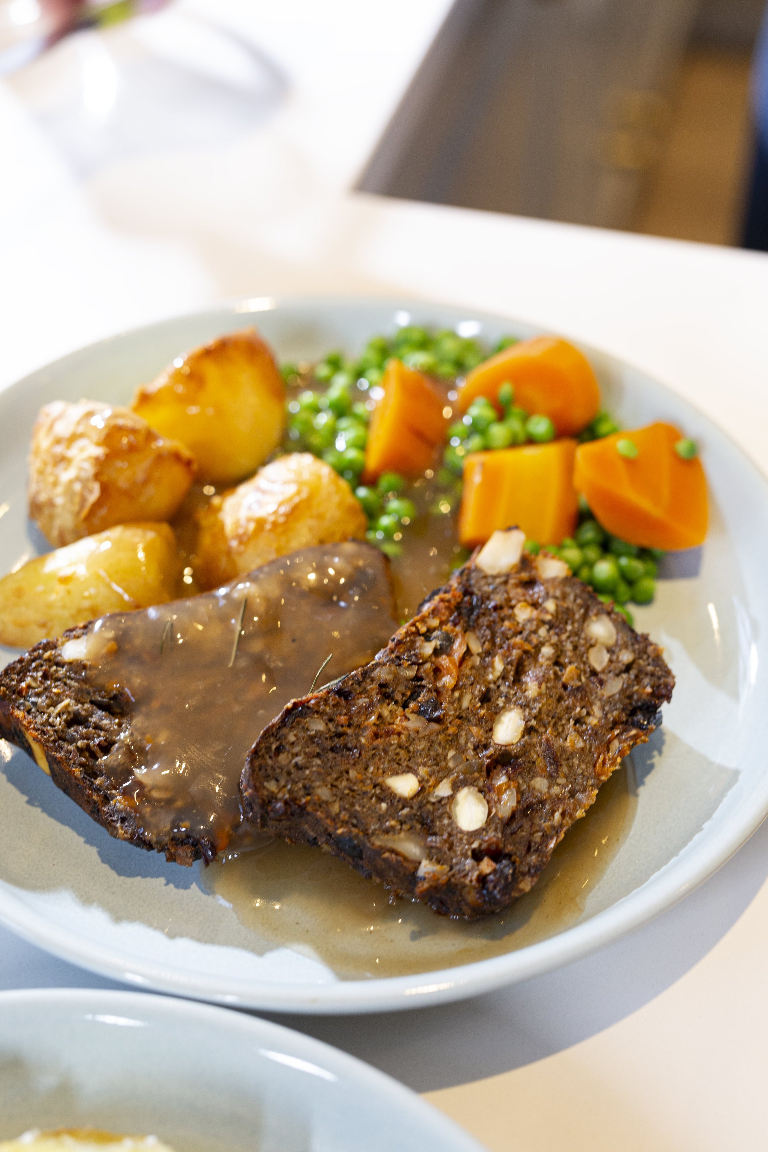 Cranberry Nut Roast with Vegan Gravy