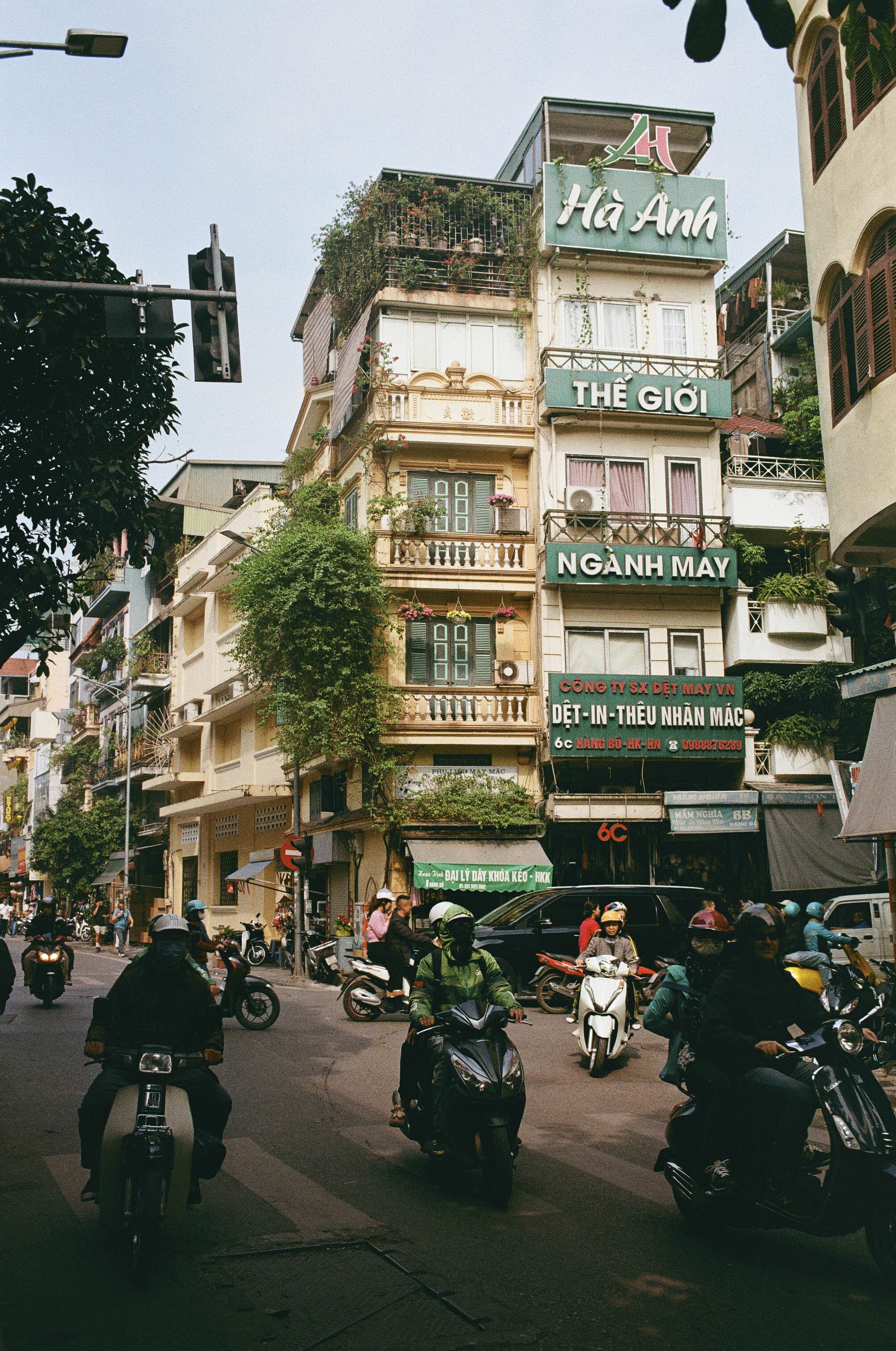 2025-12-08 18-46-36_4157.jpg