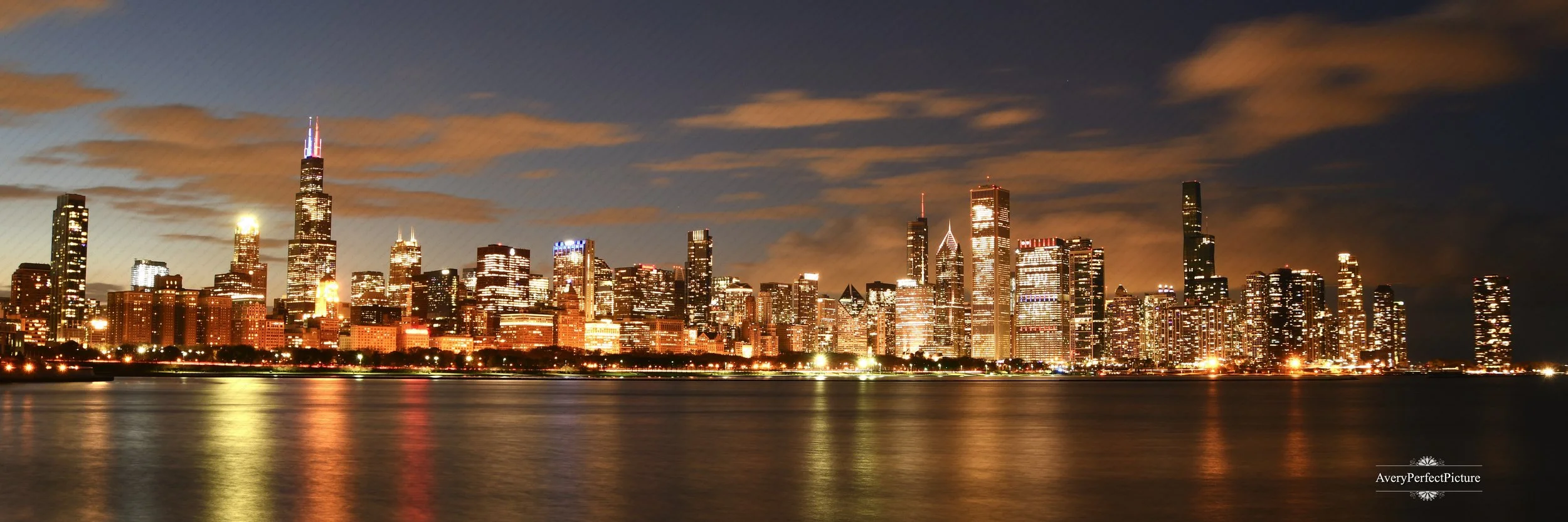 Chicago Skyline At Night Wallpaper
