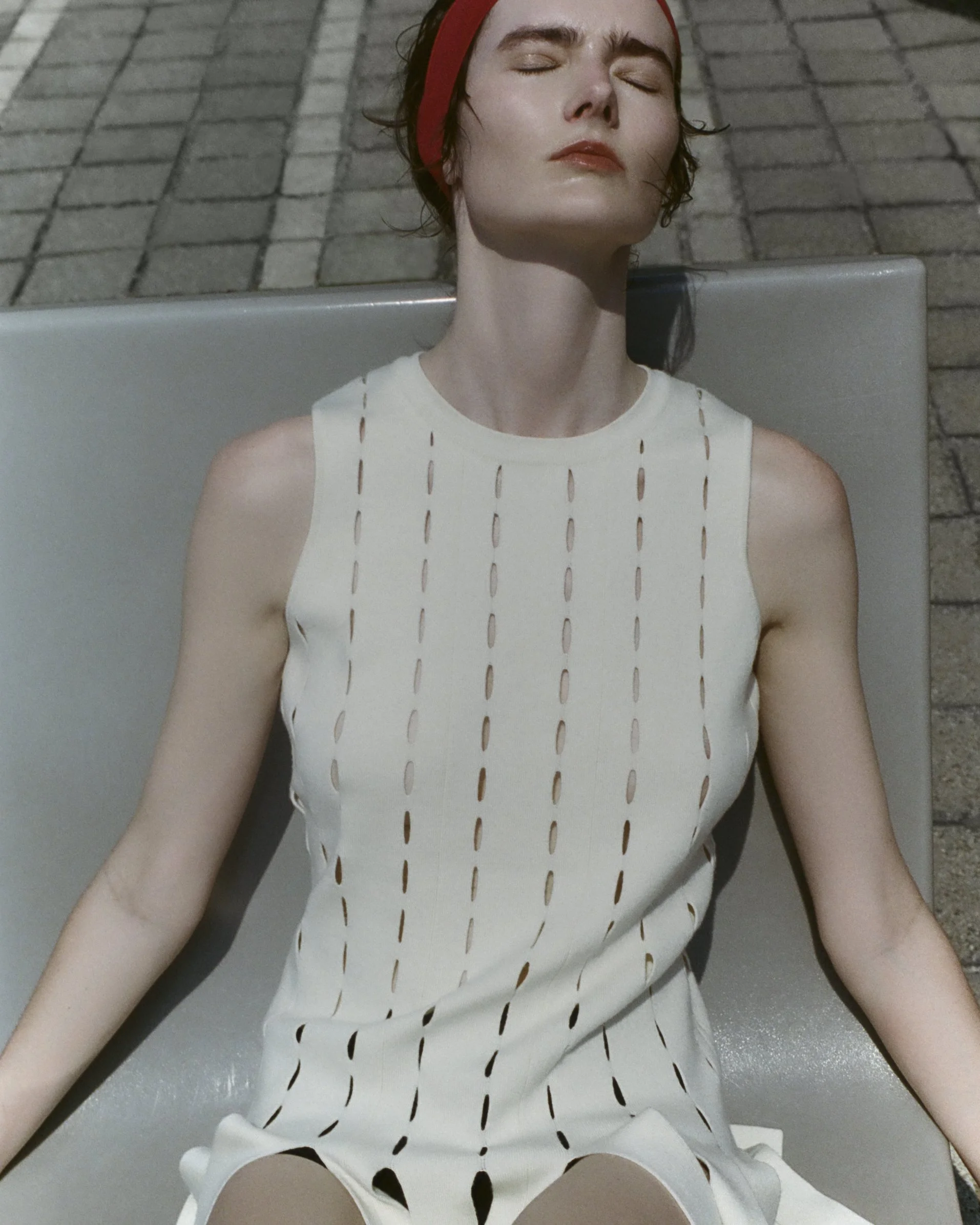Report-Issue6-Look07_017r.jpg