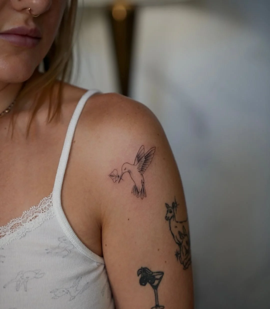 A beautiful hummingbird for our amazing client from New York, now adding San Diego to a growing collection of cities turned into memories.

#sandiegofinelinetattooartist #sandiegofinelinetattoo #finelinetattoo #sandiego #sandiegoliving