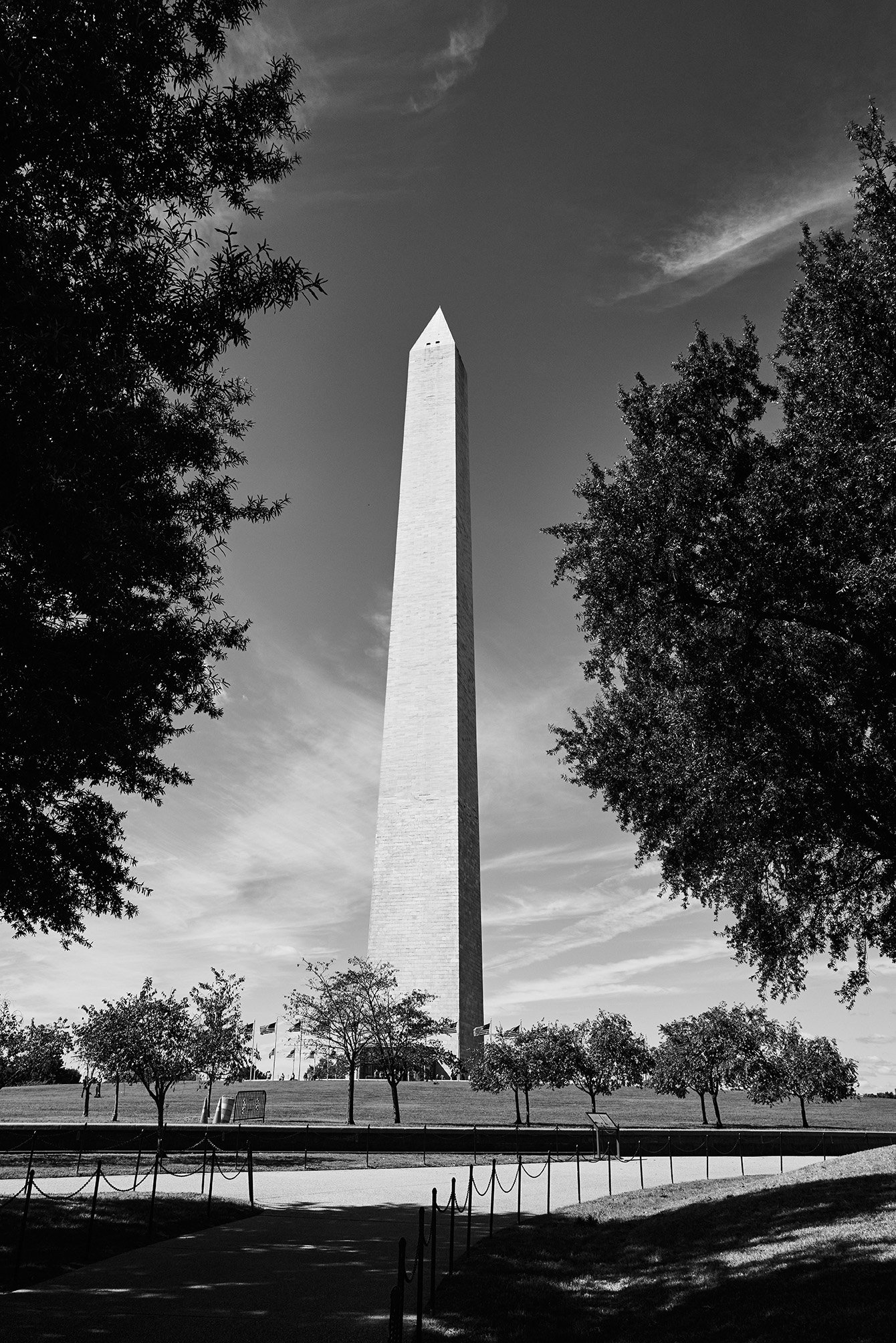20220929_LEICA Q2_L1010280_edit_bw_web.jpg