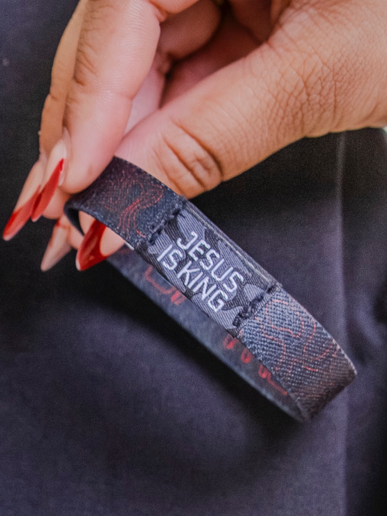 Blood of the Lamb Testimony Tap Bracelet