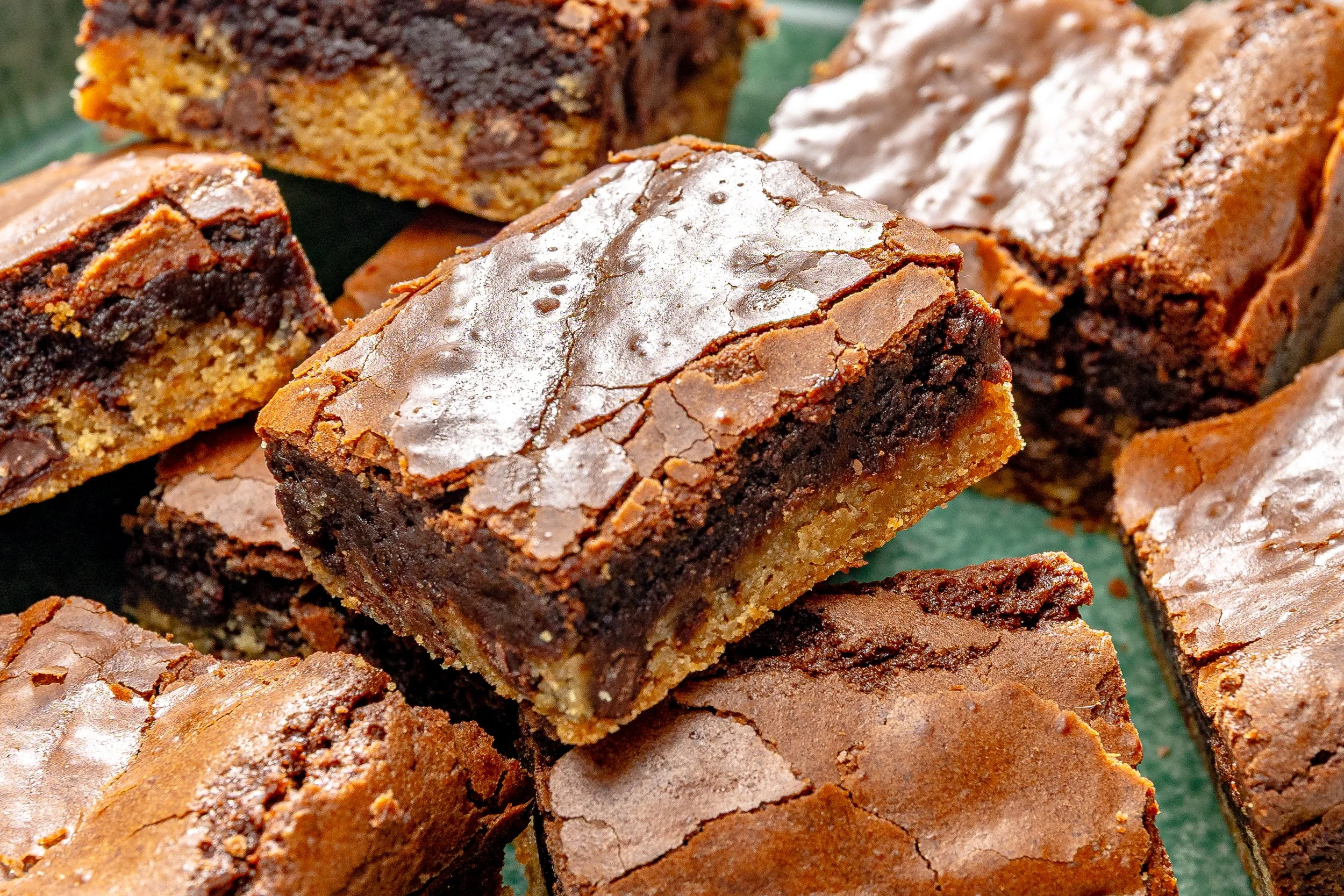Simply-Recipes-Shortcut-Brookie-Bars-LEAD-9.jpg