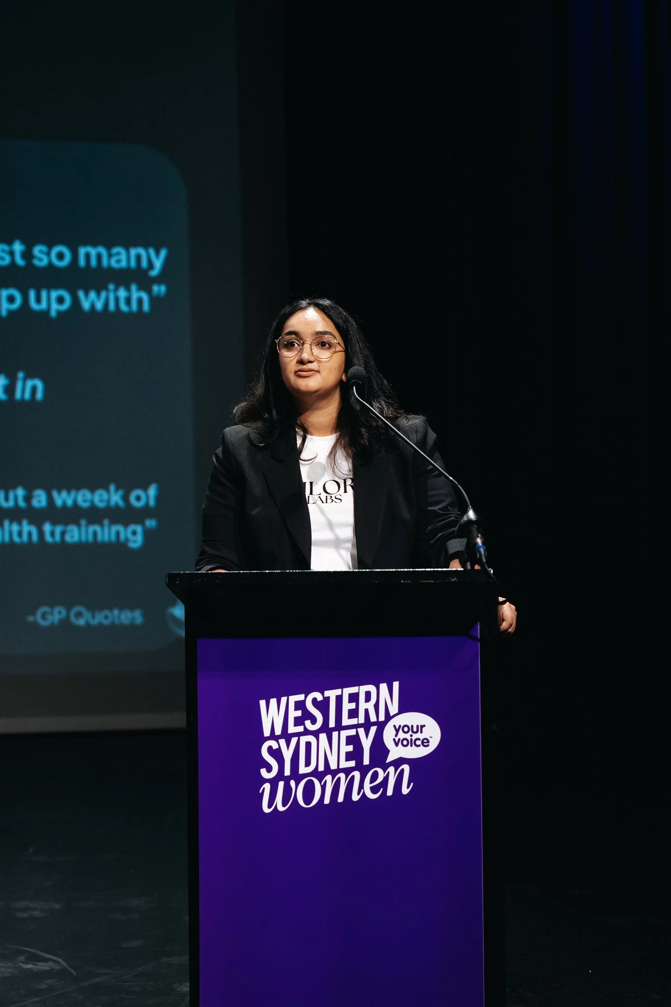 Smriti Bangera (Chloris)