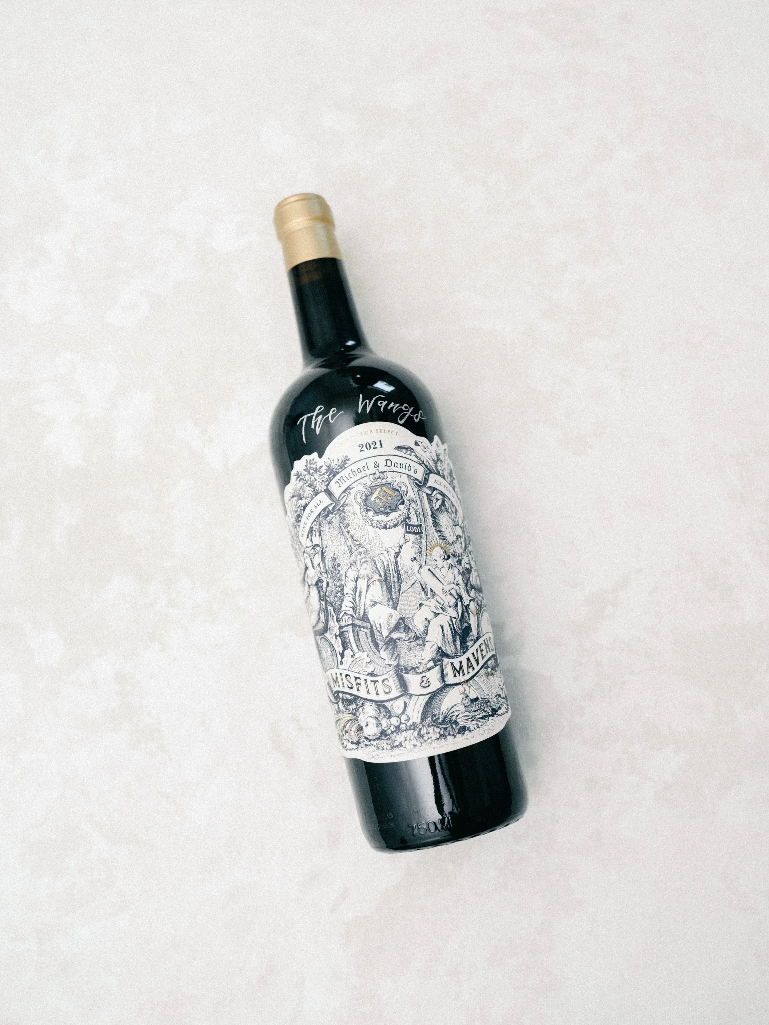 Luxury Guest Favors That Guests Actually Keep