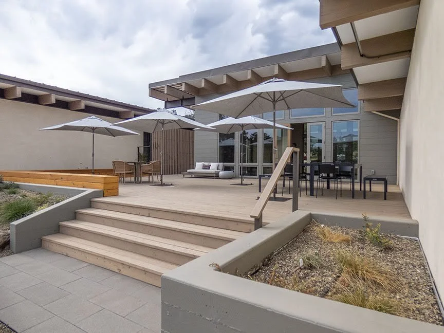SCHOLAR CENTER
