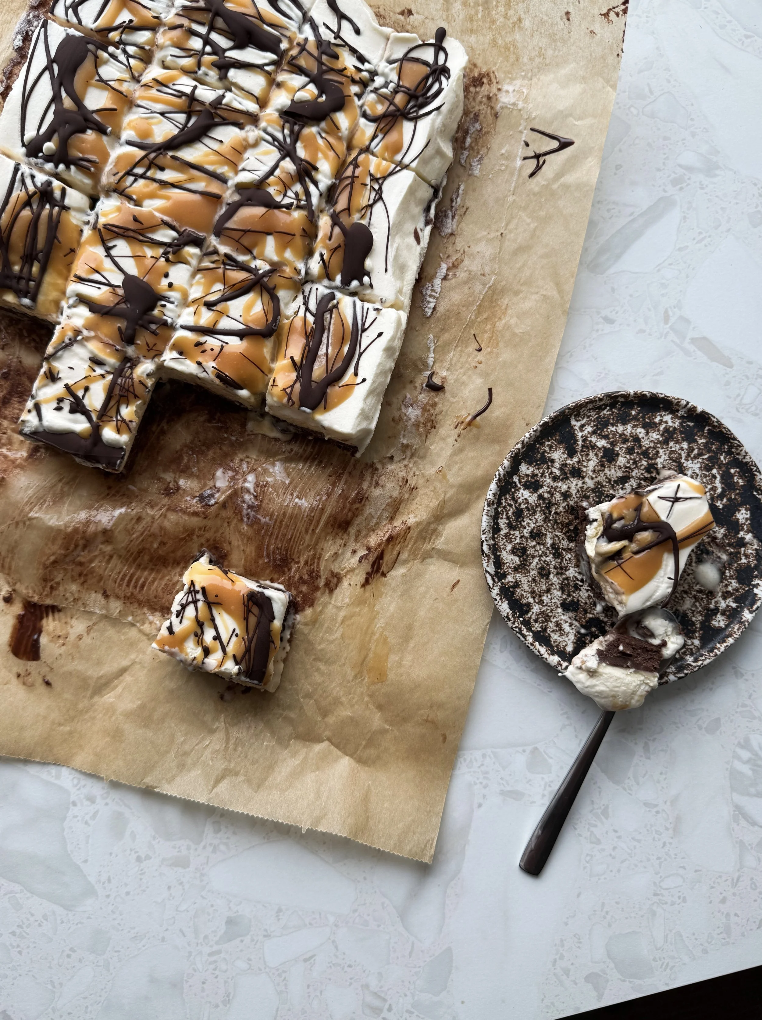 BROWNIEISKAKE