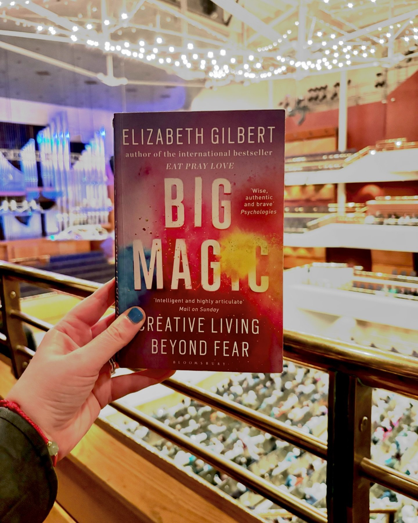 💖I had the amazing opportunity to listen to a talk by the wonderful @elizabeth_gilbert_writer last night at the Bridgewater Hall in Manchester and there was so many little gems of wise words that I took from it&hellip;

✨The pursuit of purpose - how