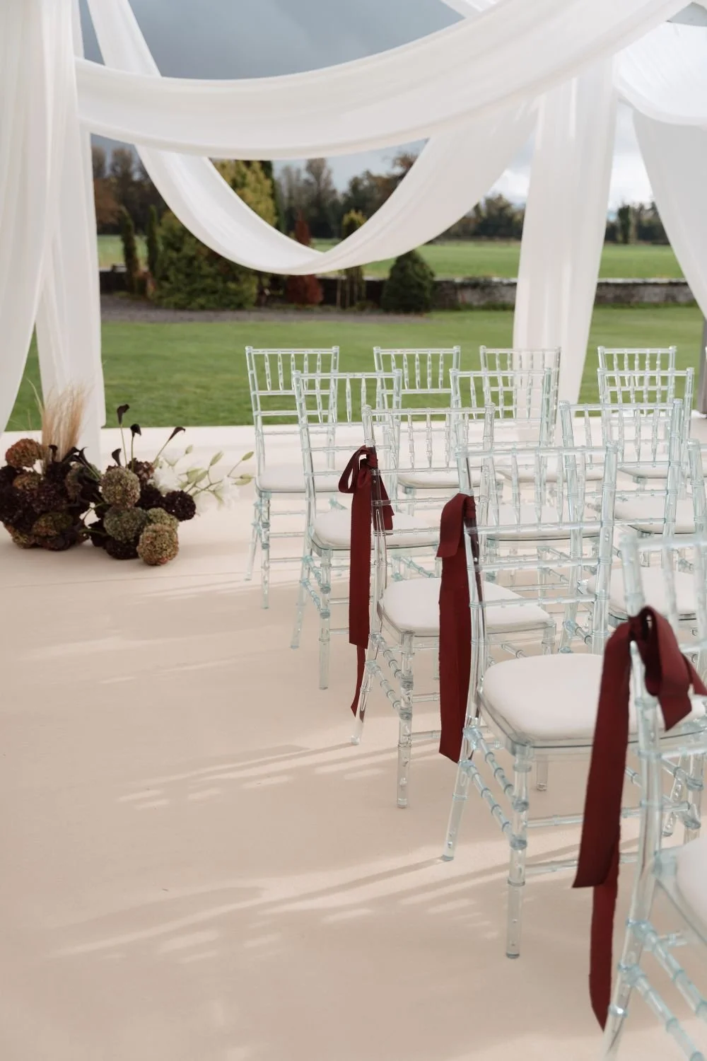 The Wild Bunch Wedding Flowers Alexandra and Casey with Martina O Weddings and Anouska LoveStory 10.jpg