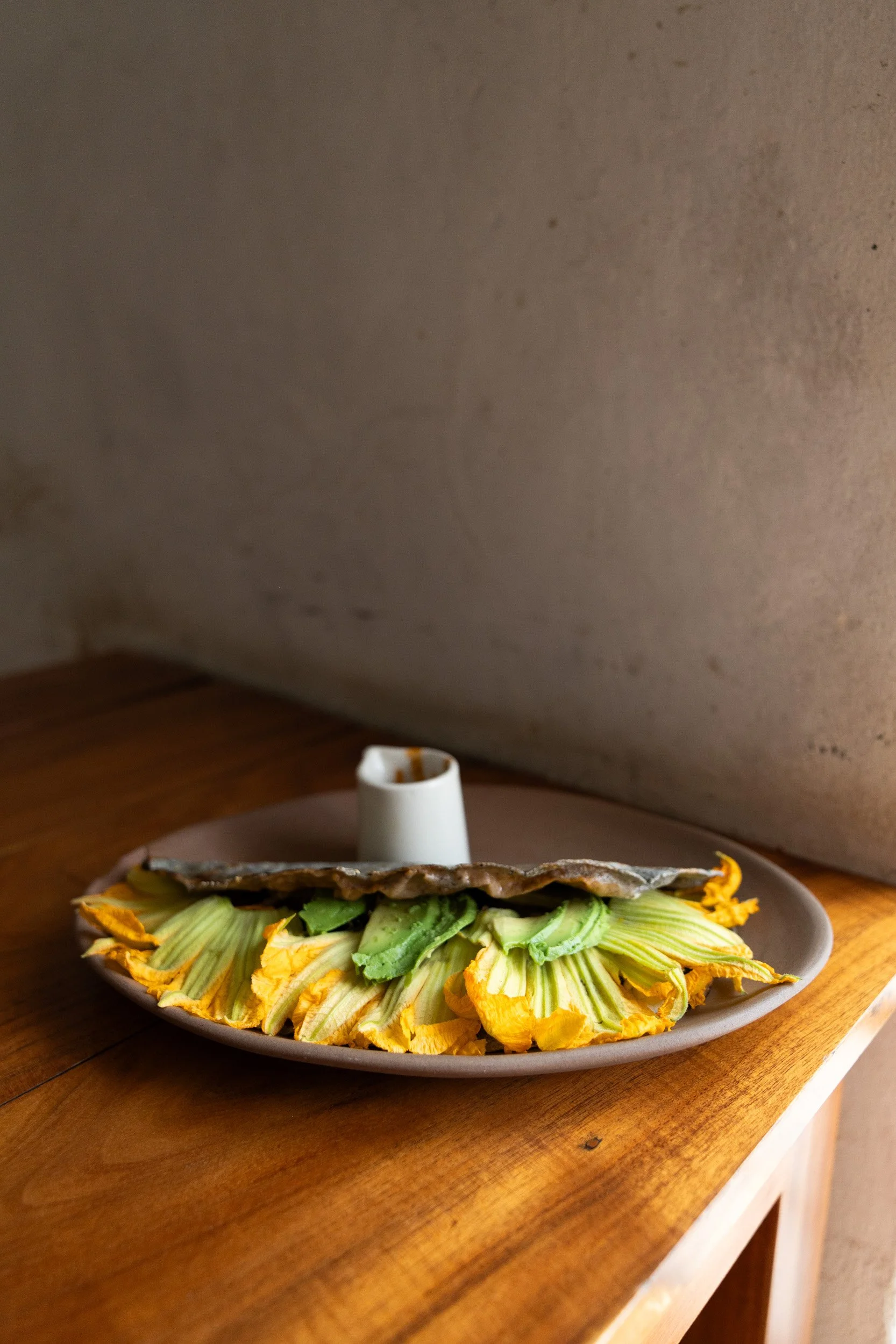 CasaEscuelaFoodWorkshop_MeredithBrockington6E9A9475.jpg
