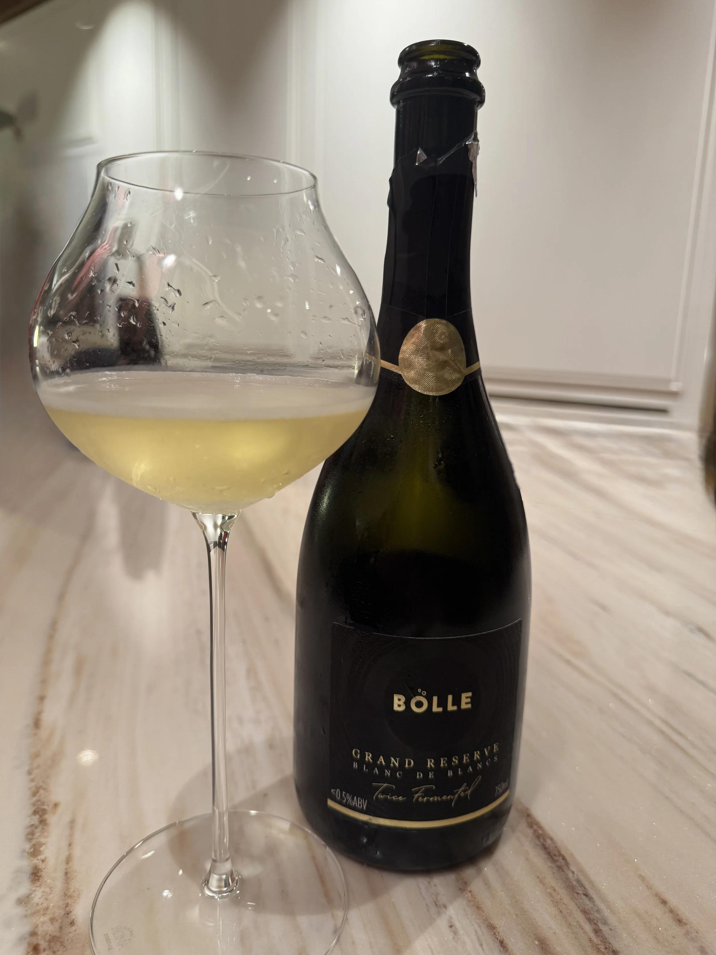 BOLLE Grand Reserve: A Non-Alcoholic Sparkling Wine with a Difference.