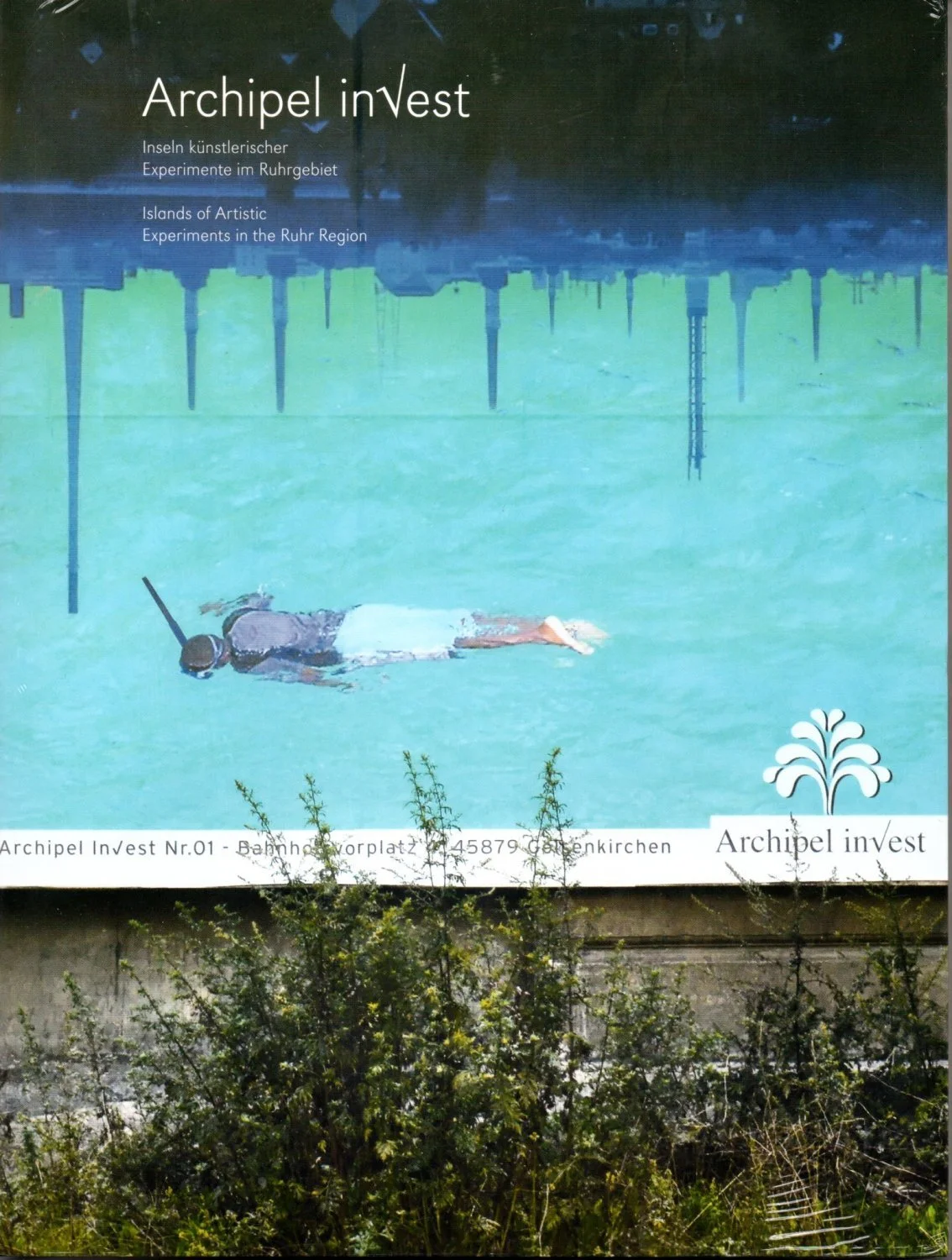 "Sartorial Productions." in Archipel Invest, ed. by Einhoff, et al. Image © KUNSTrePUBLIK