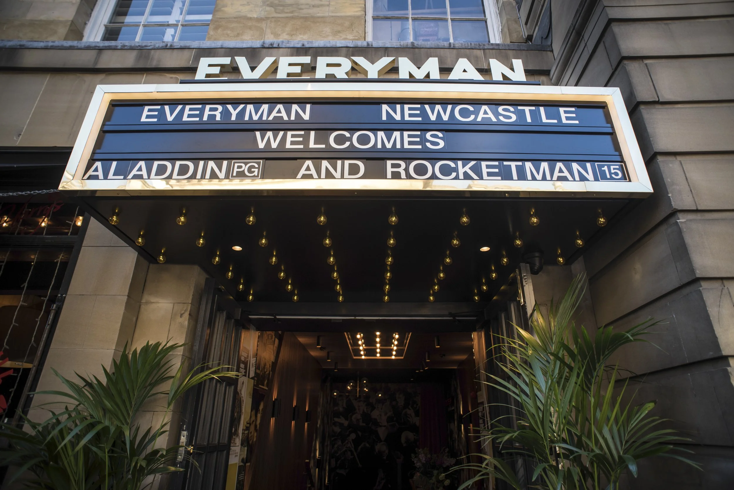 BLAKE_EZRA_EVERYMAN_NEWCASTLE_0019.jpg