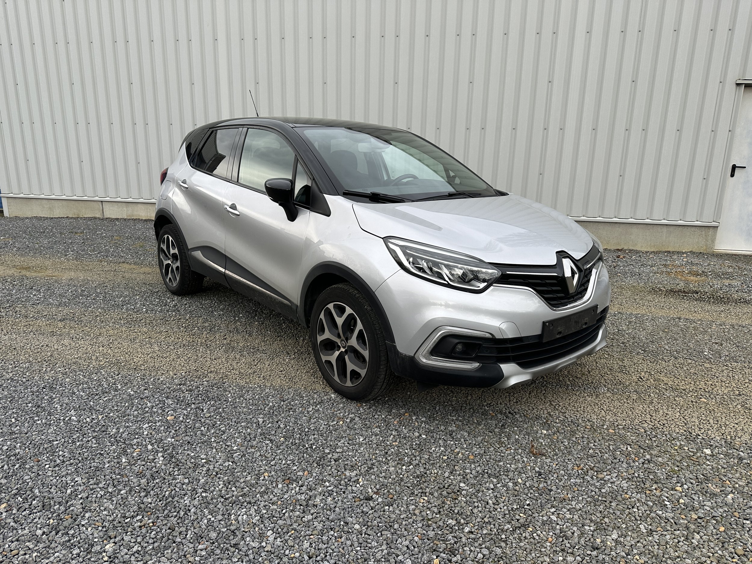 Renault Captur benzine 76.000km