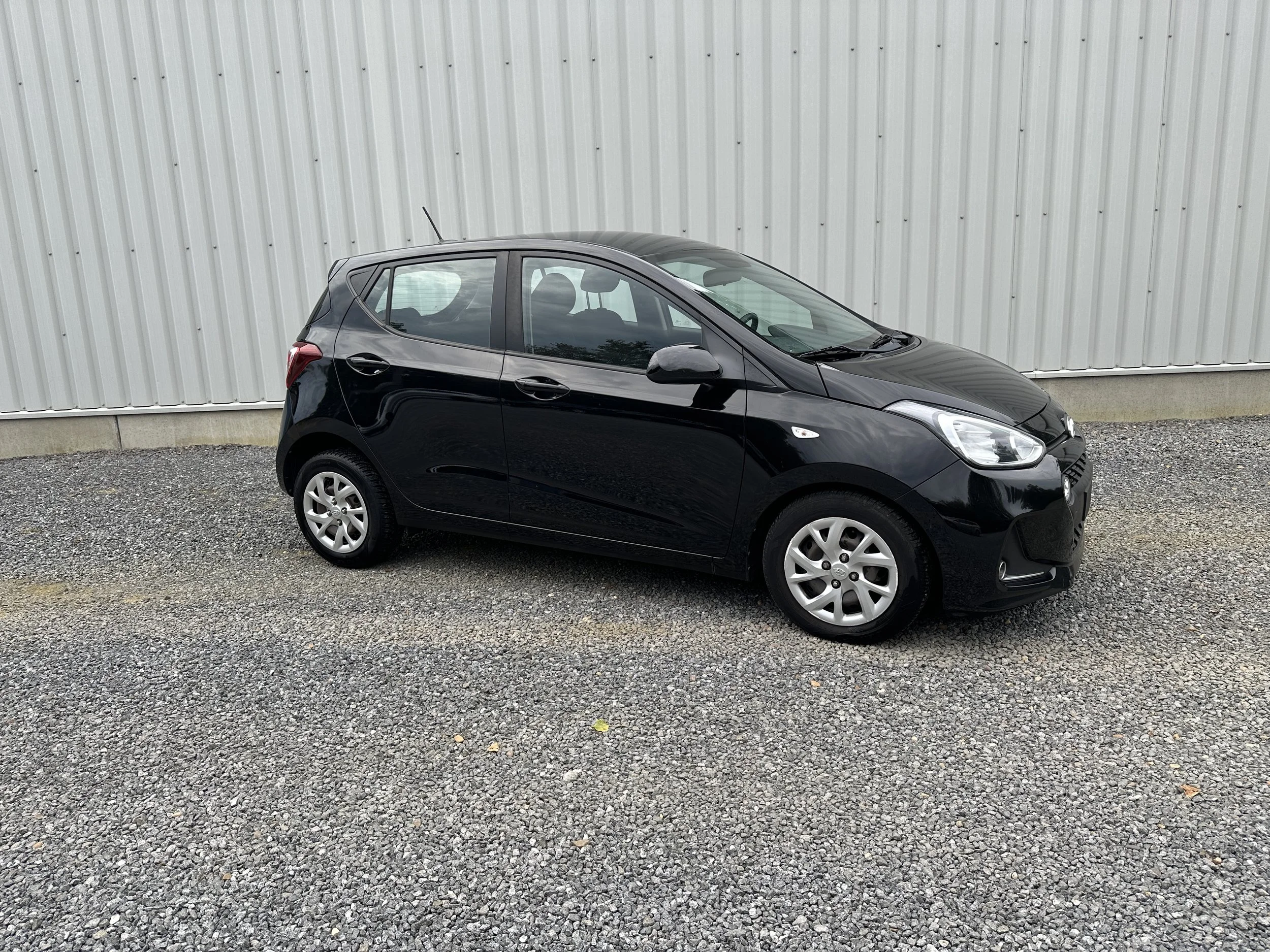 Hyundai i10 1.0 benzine 74.000km