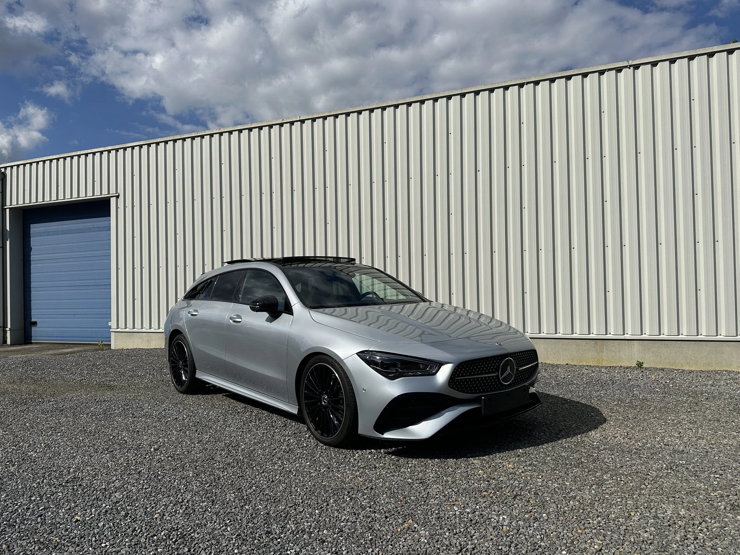 Mercedes c180 shooting break hybride 2025 7.000km!!!