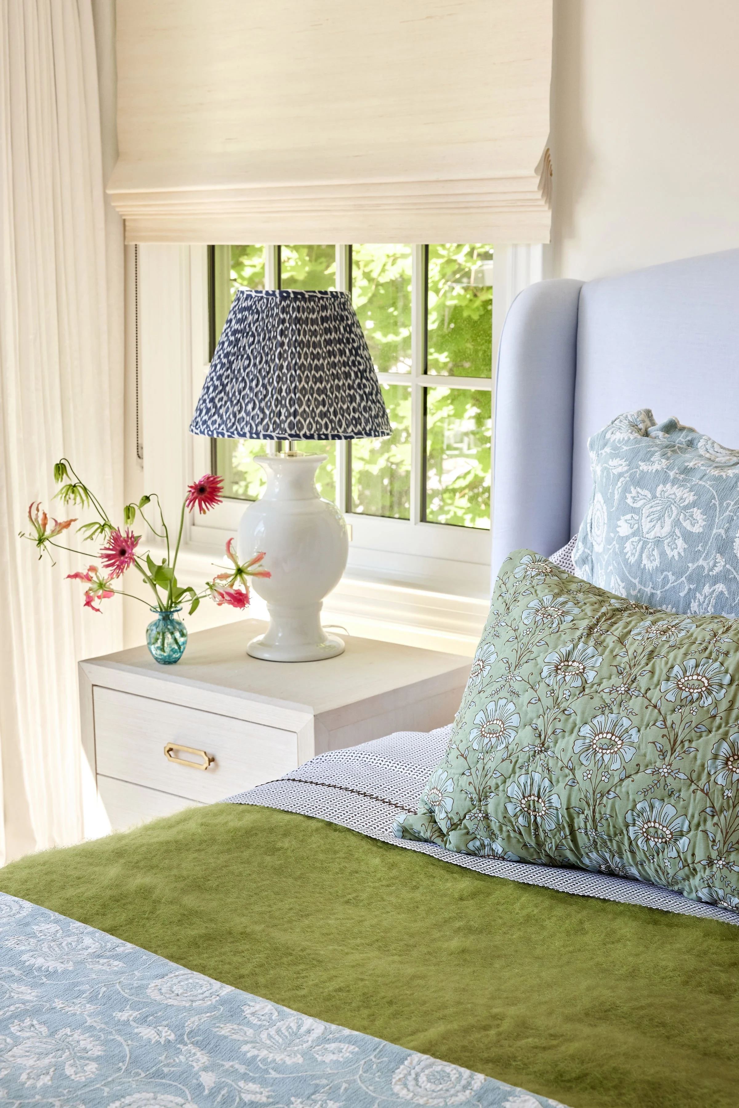 Sara Hilmer, Manhasset, Parker Bowie Larson, Photography by Julia D’Agostino