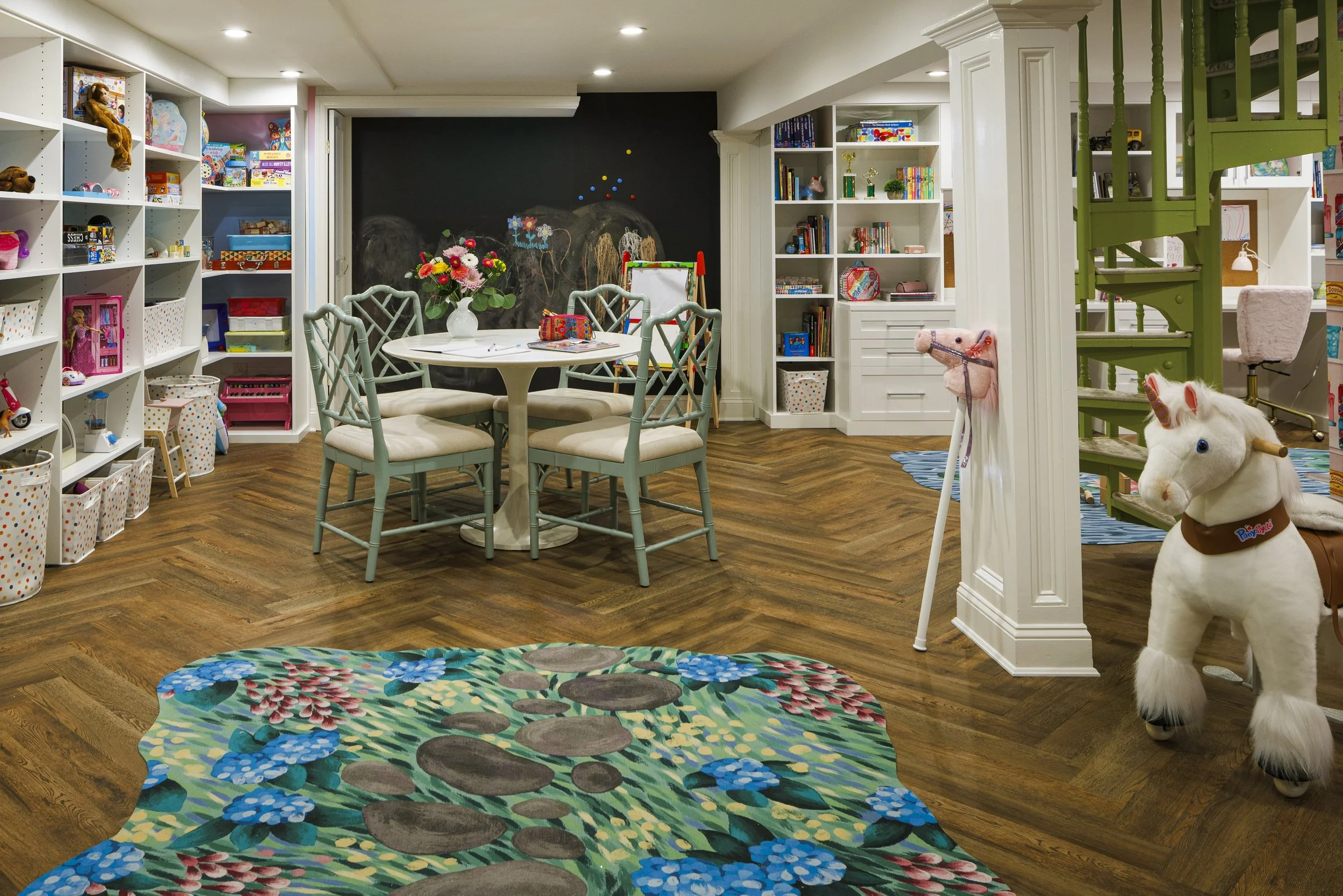 7 CC-PARKER-LARSON-24-8600-HIGHRES.jpeg