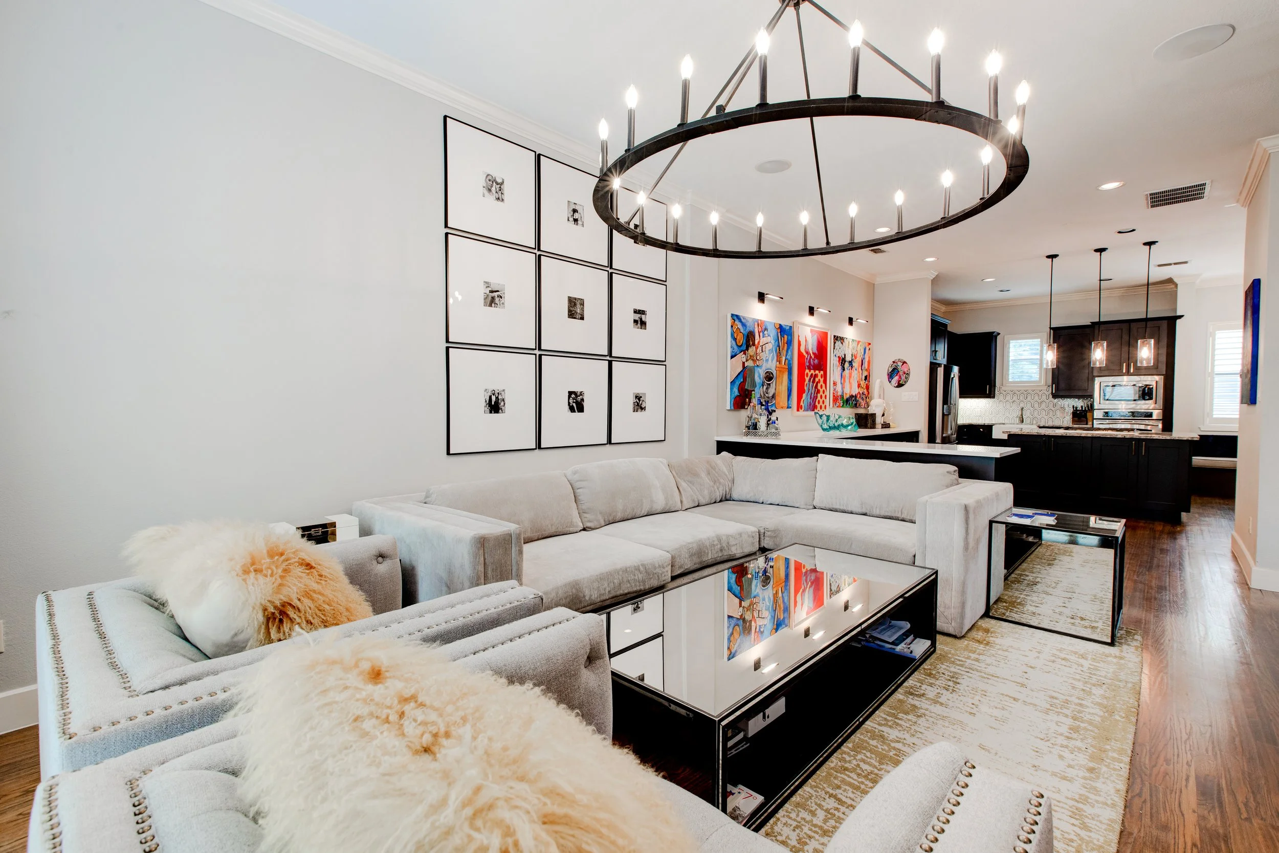 Uptown Dallas - Remodel &amp; Furnish