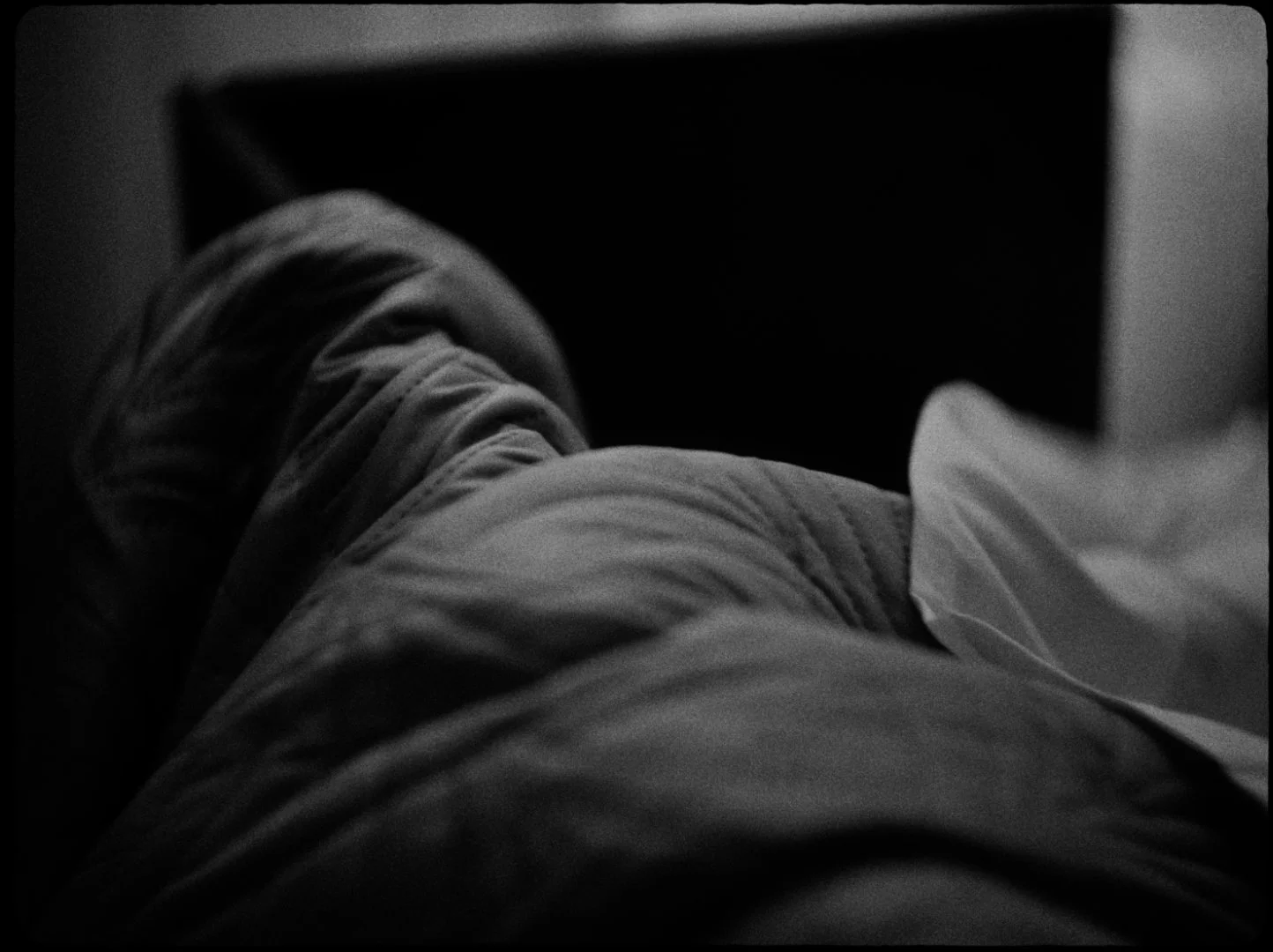 PARA_STILLS7.jpg