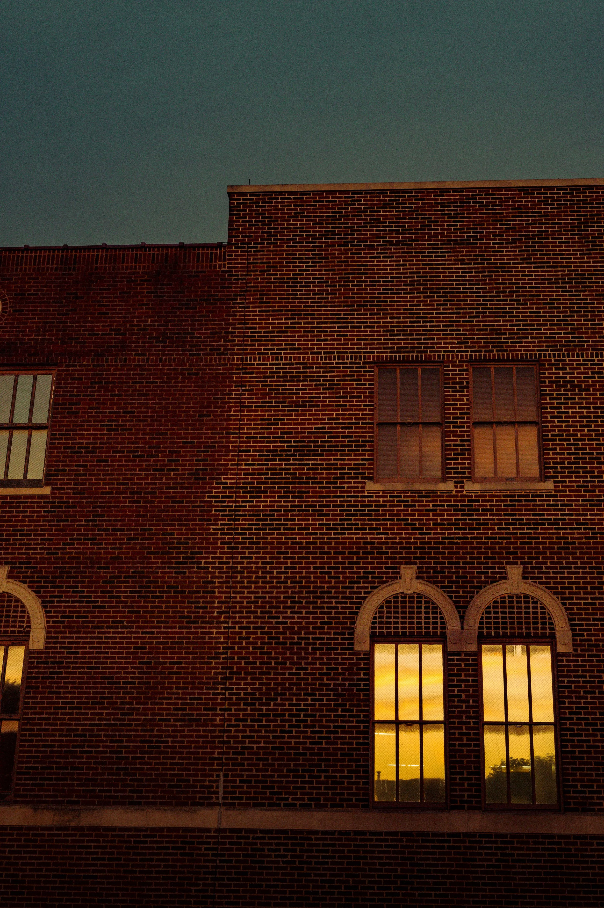BUILDING.jpg