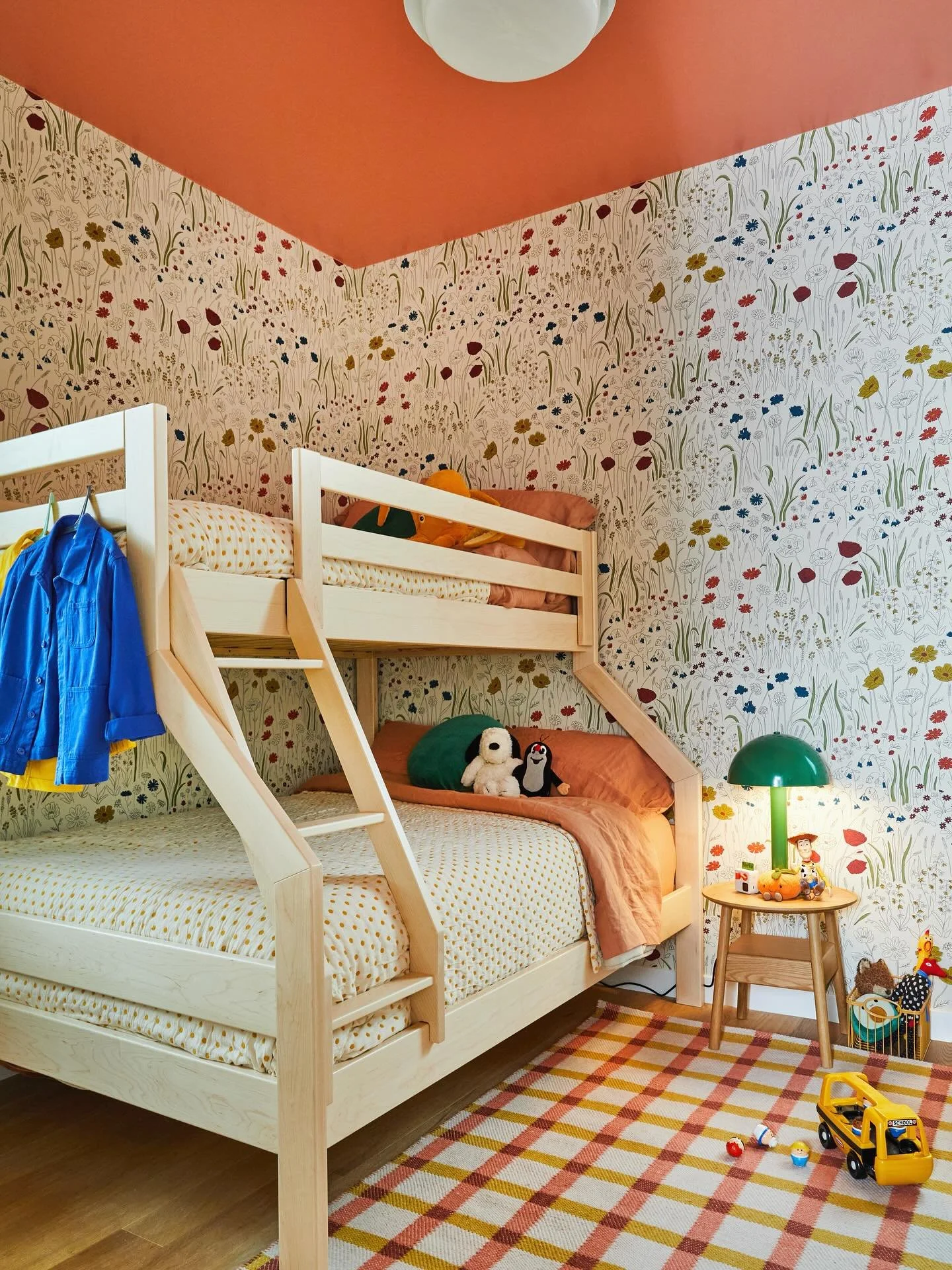 Childhood dreams come true 🍭🐻🌸 
Kid&rsquo;s room remodel at the Vaquero project

Design + Build: @kellowconstruction 
📸: @leelacyd + @ill_have_what_shes_having