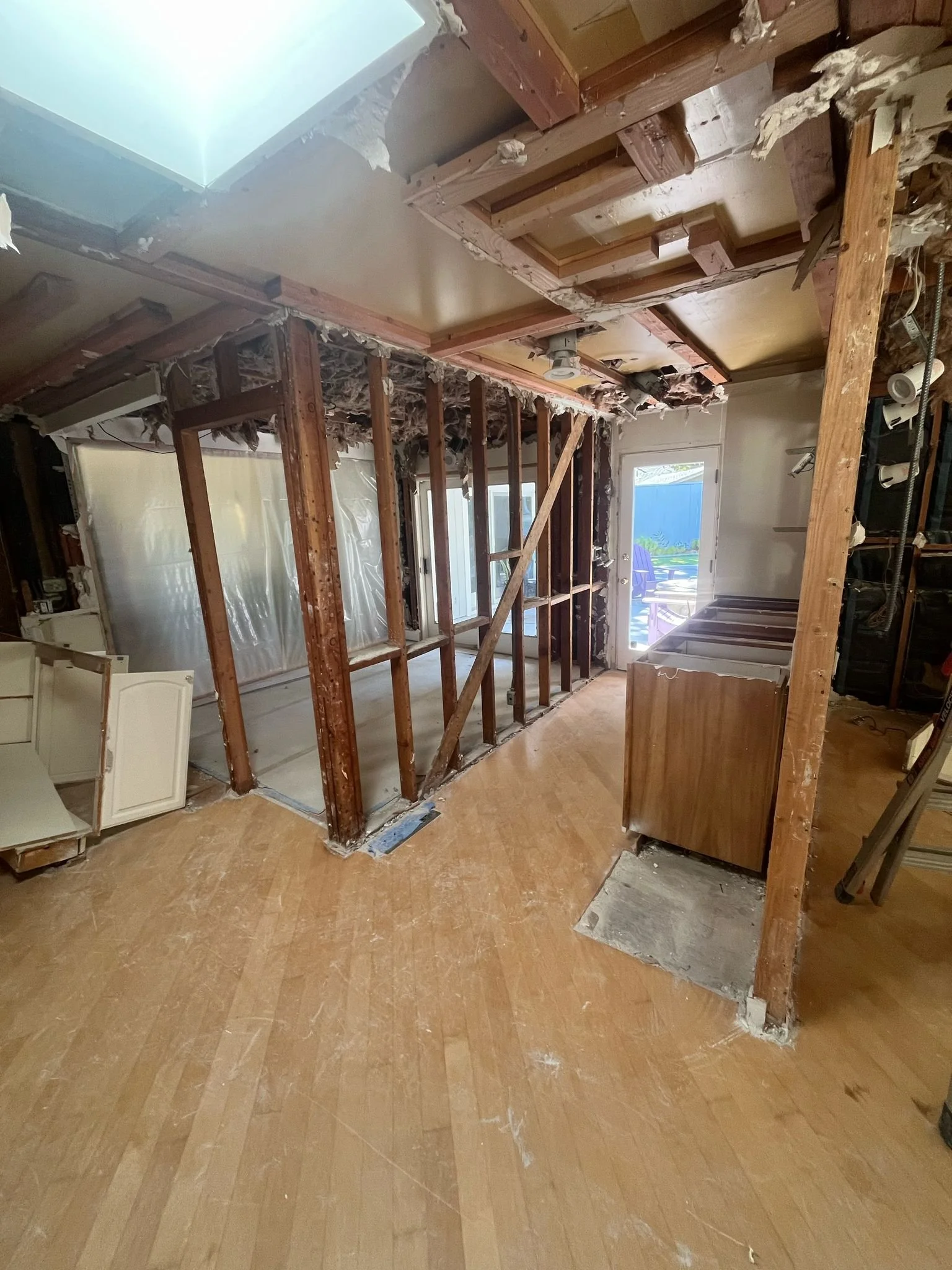 PHOTO-2025-04-29-15-41-13 (1).jpg