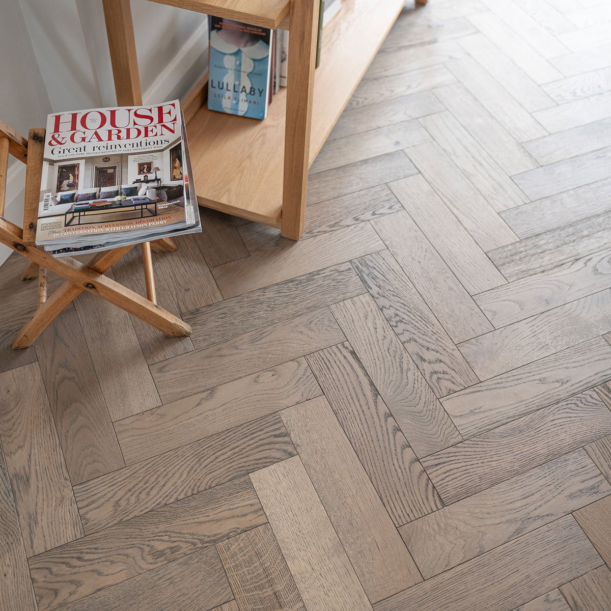 V4 ZB101 Frozen Umber | The Floor Collection