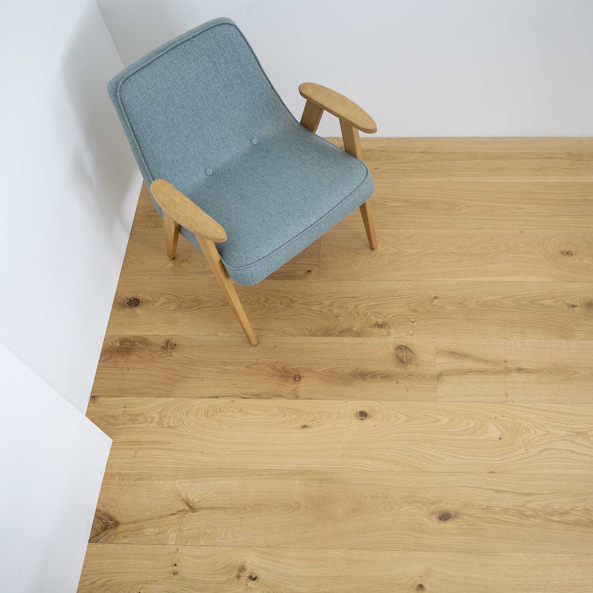 V4 EG106 Broad Oak from The Floor Collection
