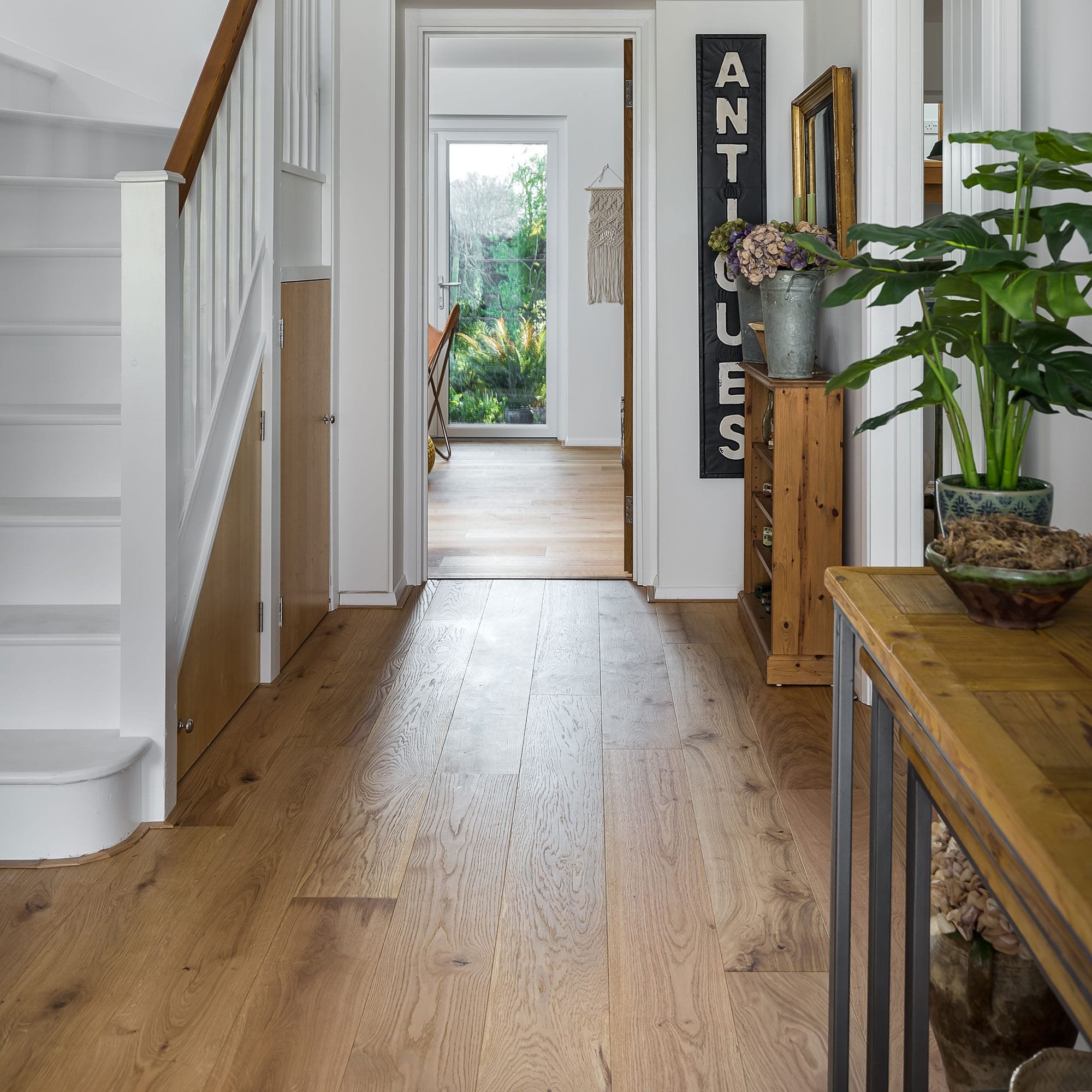 V4 EC103 Canyon Oak from The Floor Collection