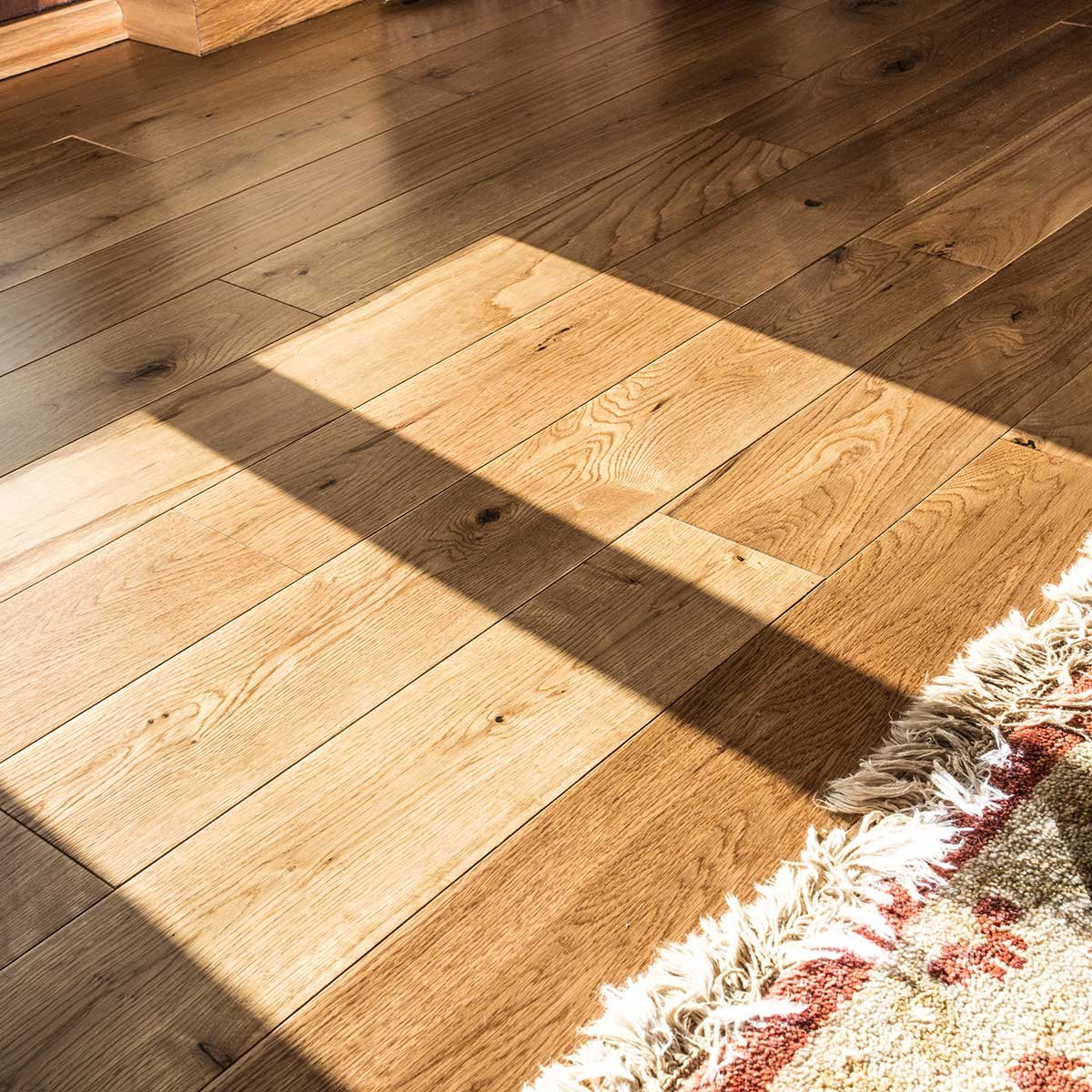 V4 E125 Sunlit Oak from The Floor Collection