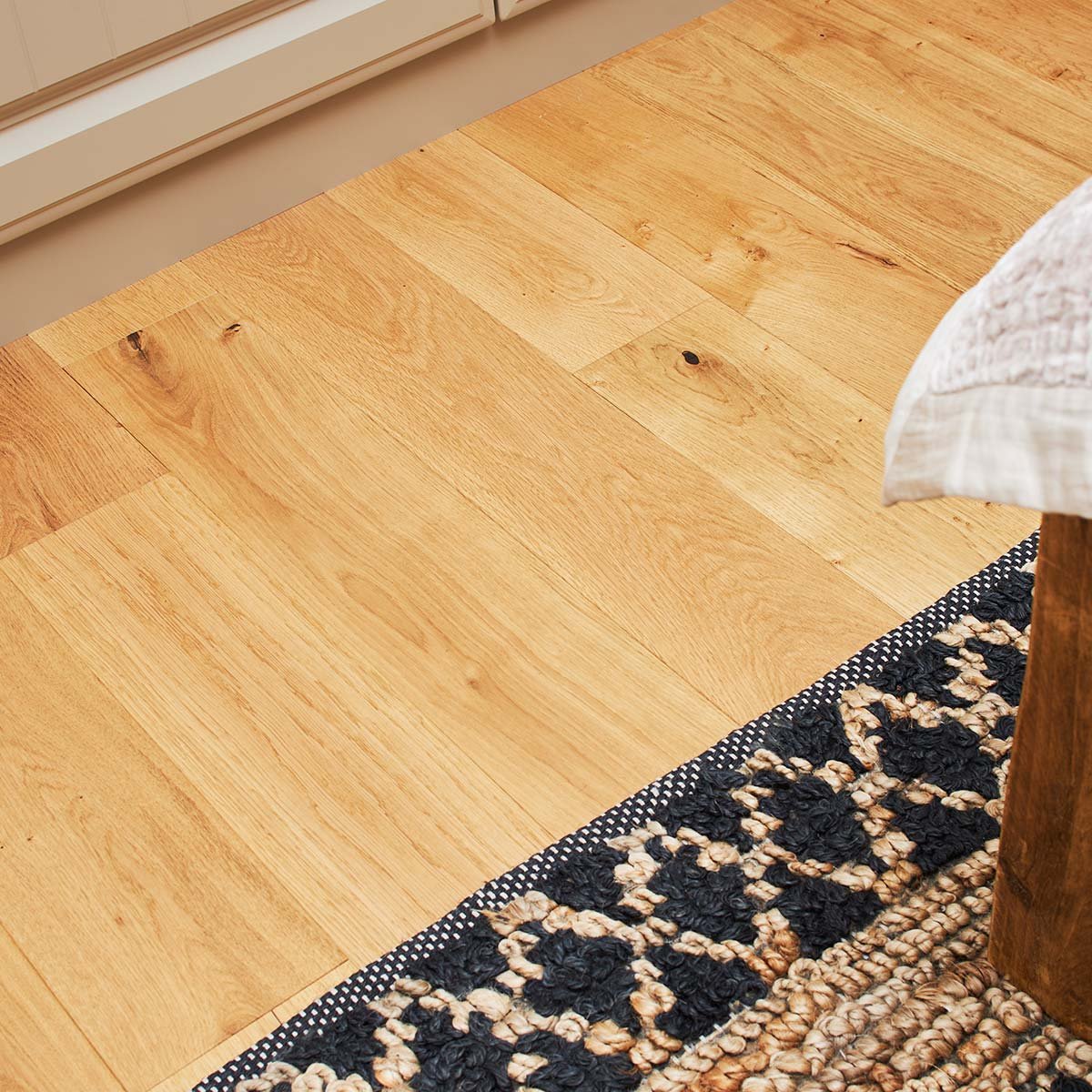 V4 A103 Brushed Oak | The Floor Collection