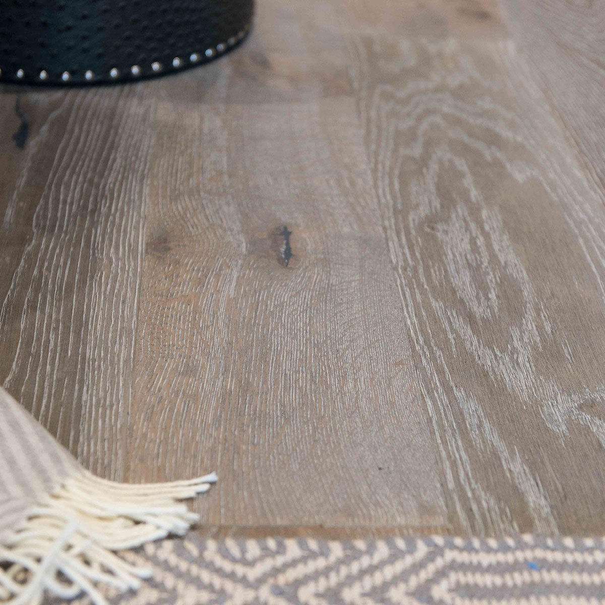 V4 DC105 Silver Haze from The Floor Collection