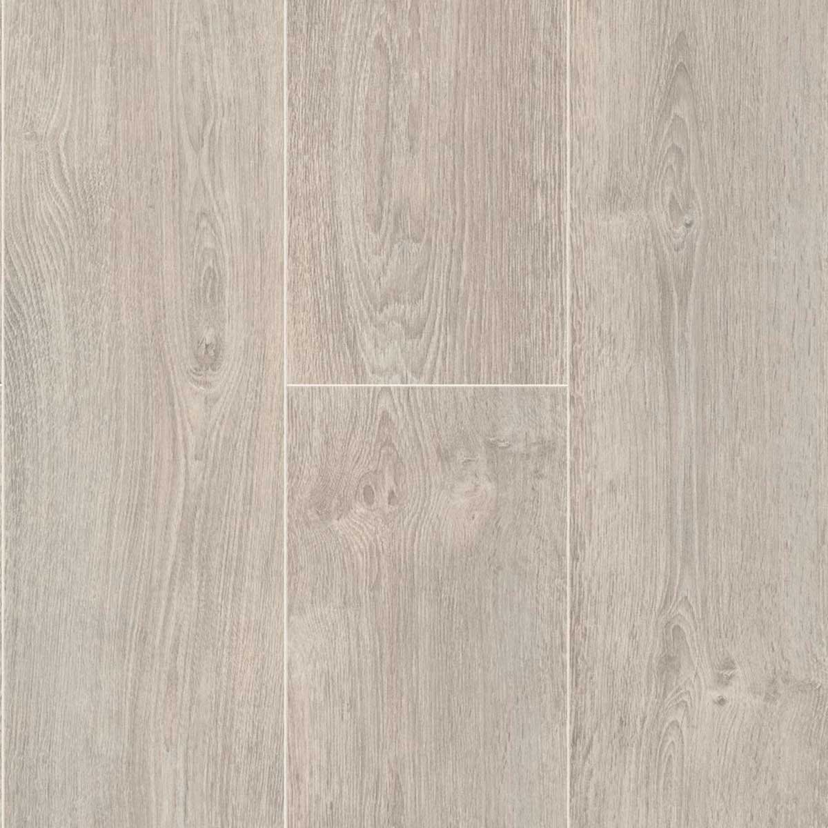V4 NE31 Silent Pool Oak Laminate from the Floor Collection