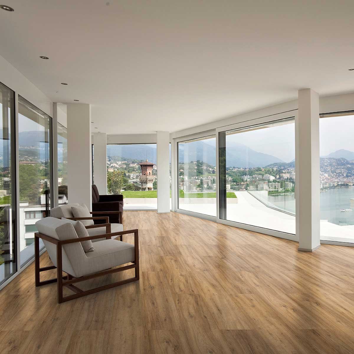 V4 NE27 Hay Bluff Oak Laminate | Available to purchase from The Floor Collection