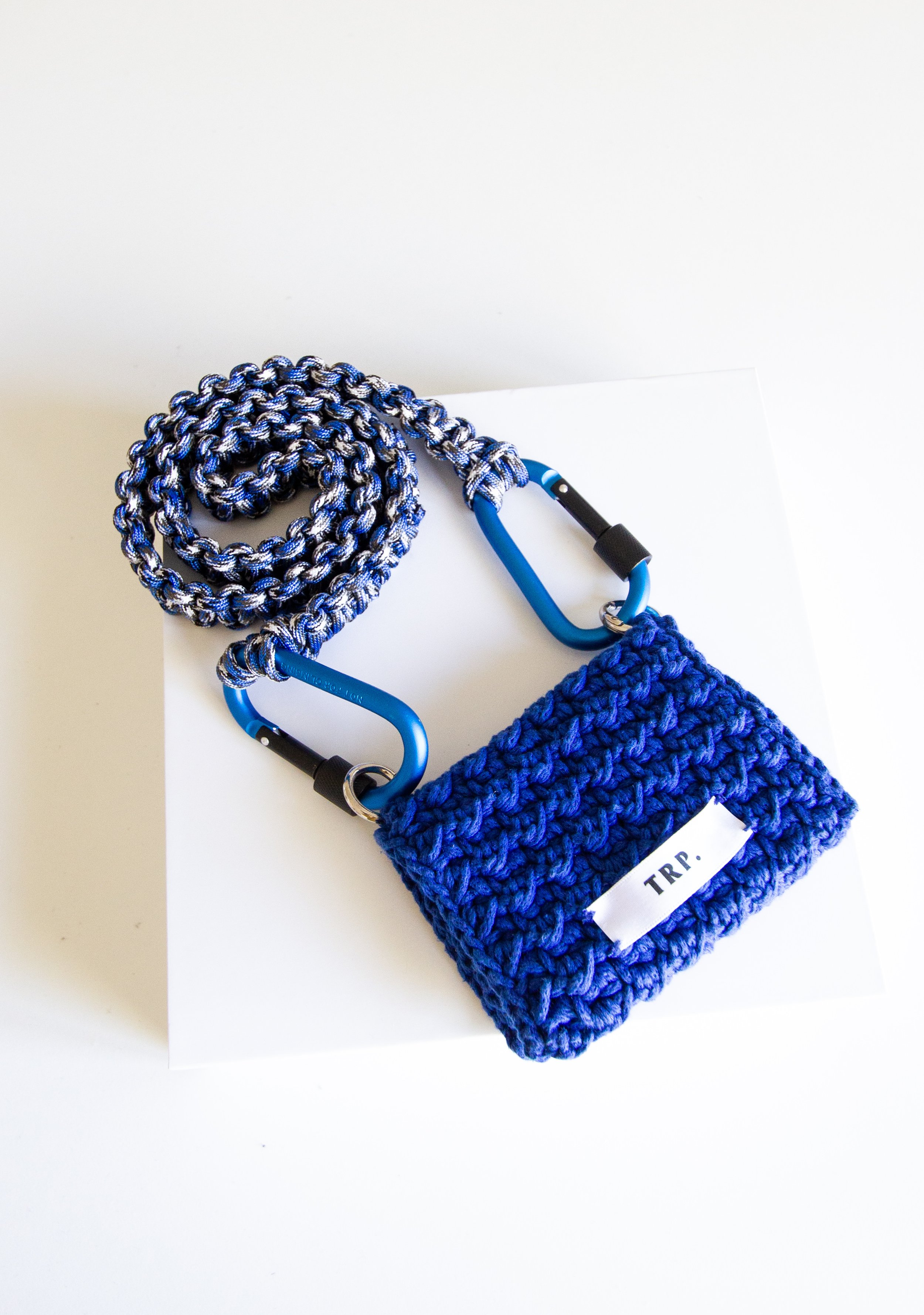 BLUE CROSSBODY CARDHOLDER