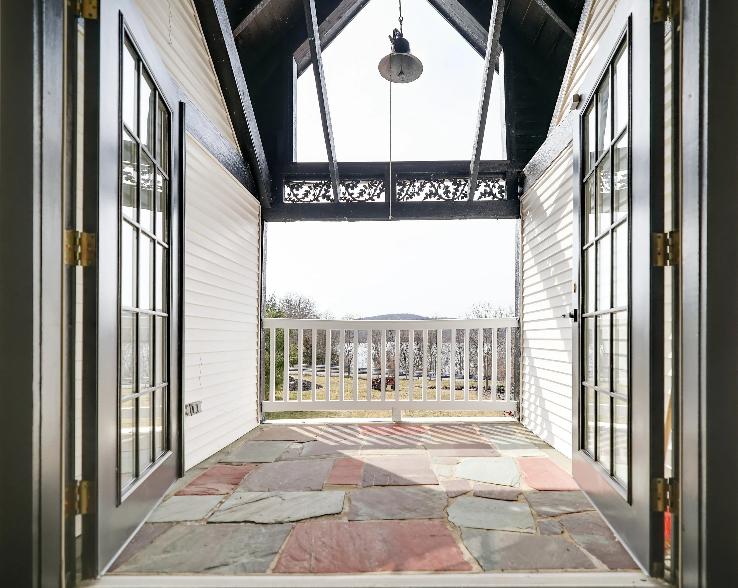 Explore Our Elegant Exterior Spaces in Ringwood, NJ | Merced Manor