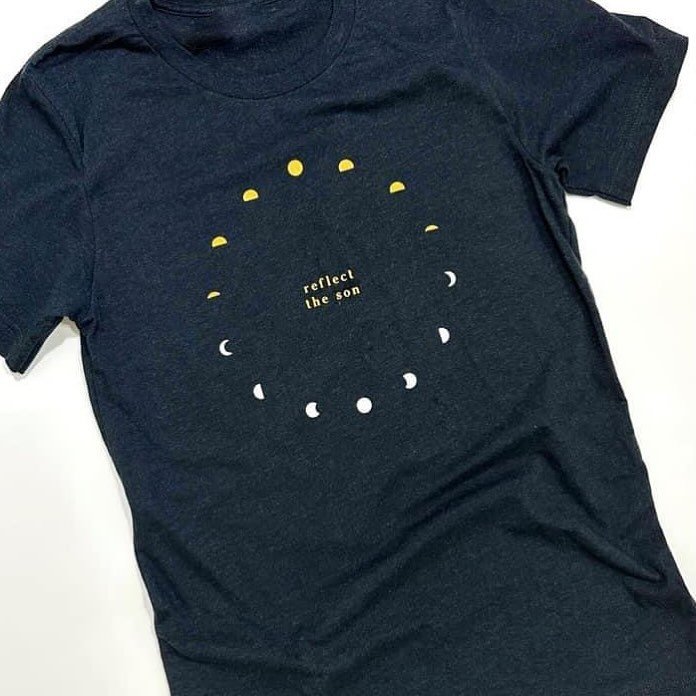 In honor of the eclipse today, we&rsquo;re giving away 5 FREE Reflect the Son shirts! 

The Bold Movement has a brand new workshop available ➡️ How to Study the Bible Exegetically. The first 5 women who register will receive a free shirt! Don&rsquo;t