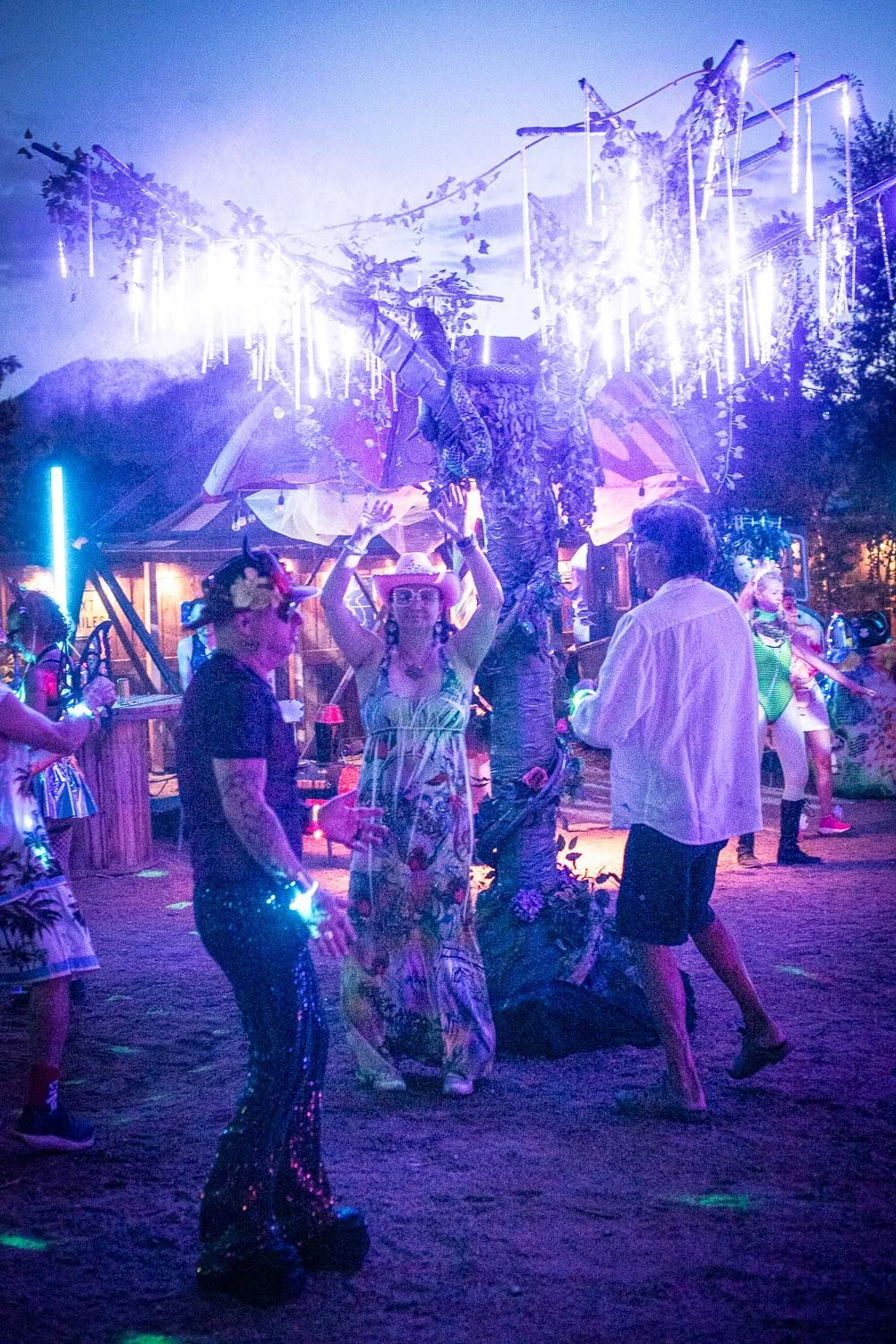 2-Electric Garden-House of Fire Photos Rachel Faller 2026-8867.jpg