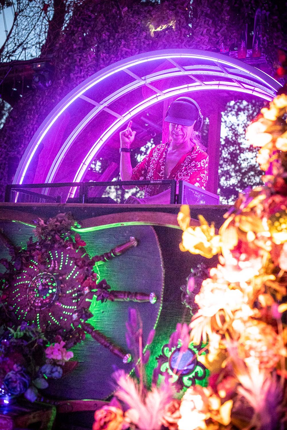 2-Electric Garden-House of Fire Photos Rachel Faller 2026-8842.jpg