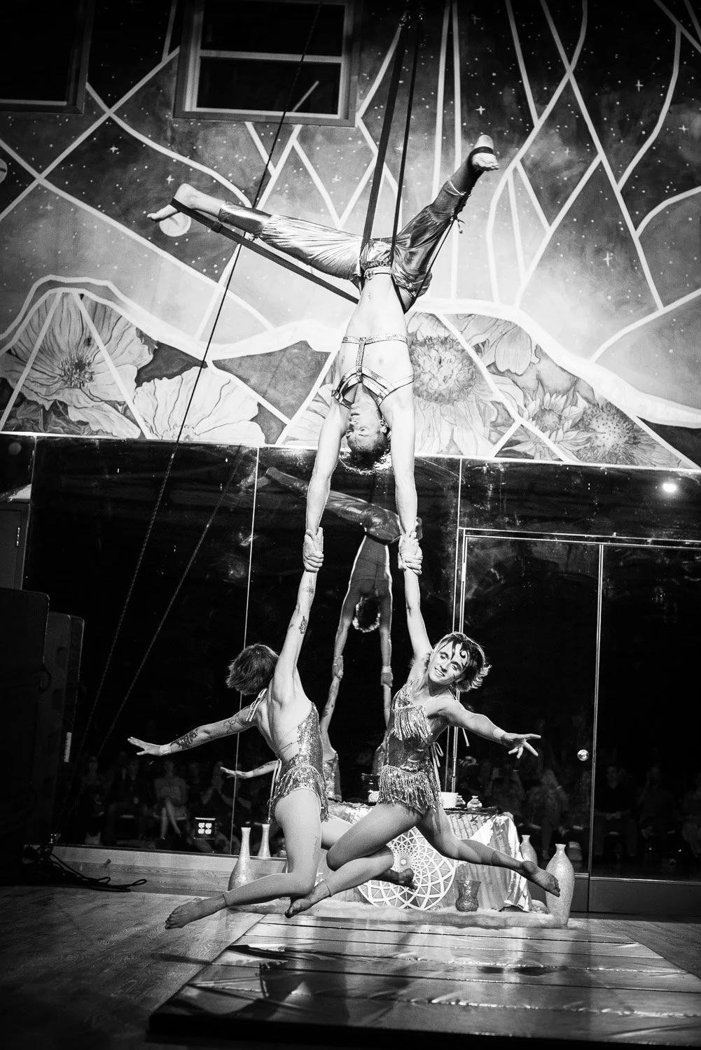 Luminarie Circus - September 2026 - Rachel Faller - TS-1417-2.jpg