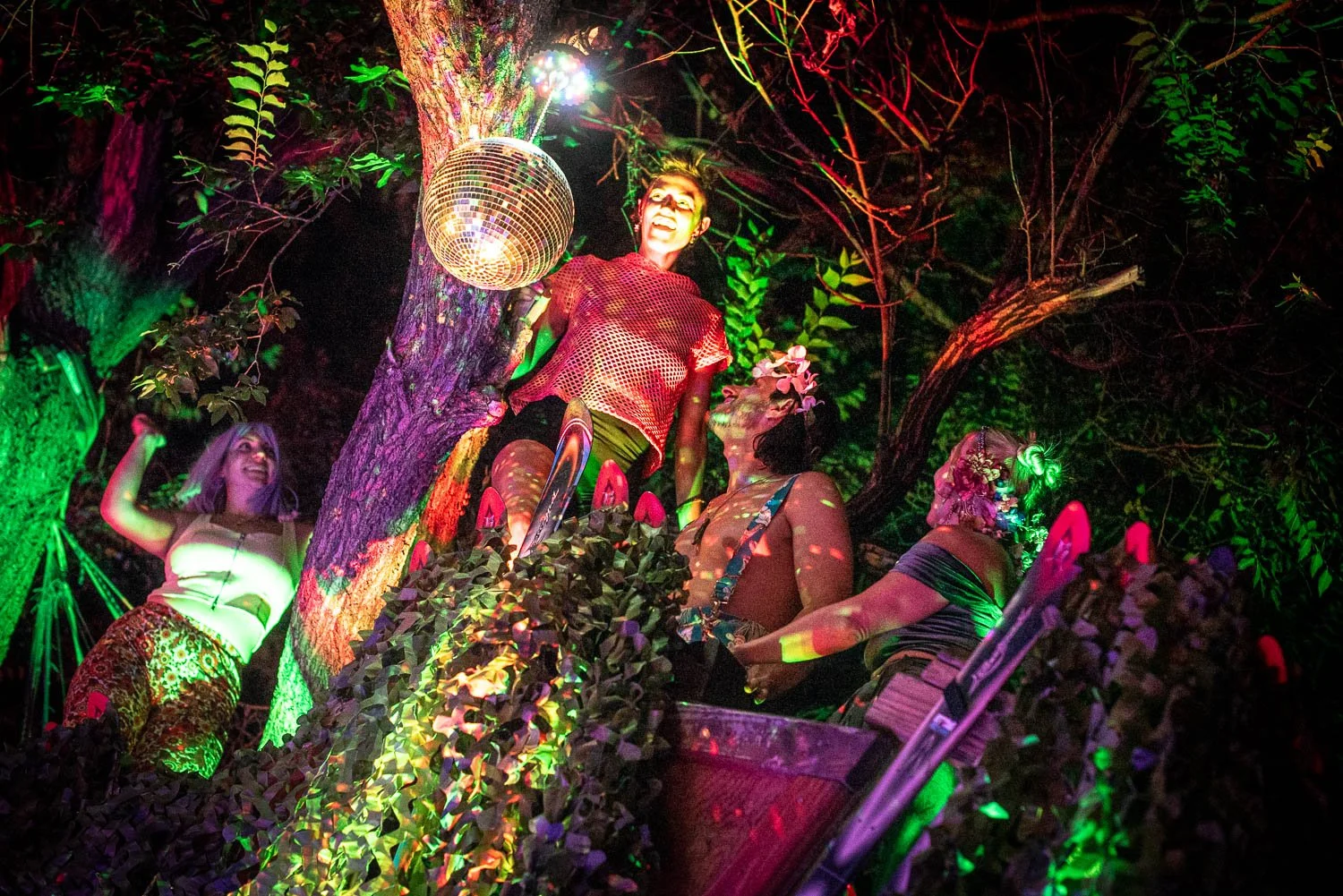 2-Electric Garden-House of Fire Photos Rachel Faller 2026-9134.jpg