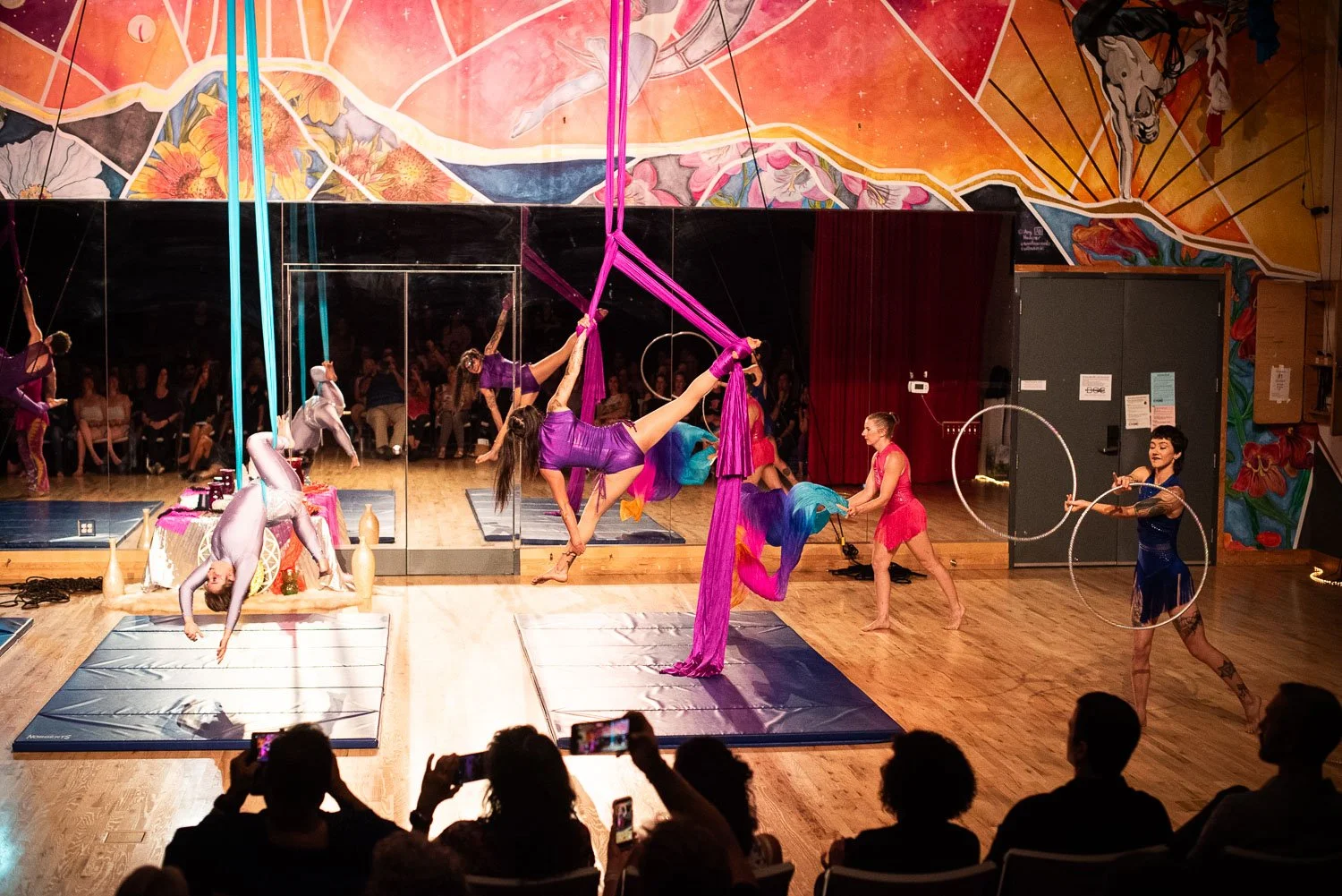 Luminarie Circus - September 2026 - Rachel Faller - TS-1549.jpg
