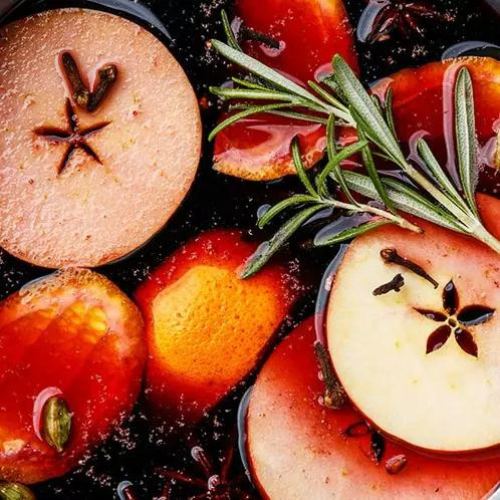 Wassail: Inspired by the centuries-old spiced cider shared during festive gatherings, Wassail fills your home with the comforting aroma of simmering fruits, warm spices, and cherished memories. Bright orange and lemon mingle with juicy apple, while c