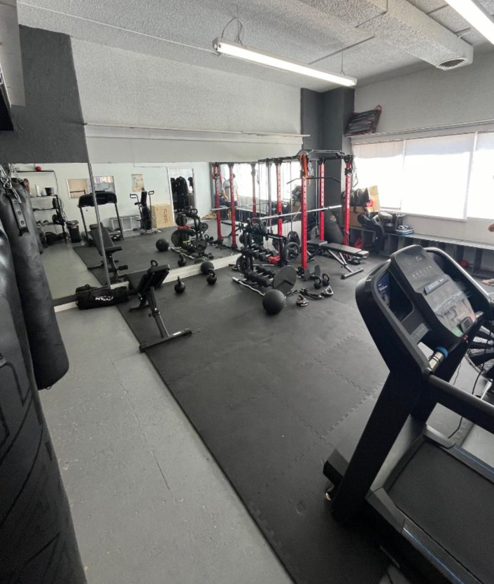 STRENGTH & CONDITIONING AREA