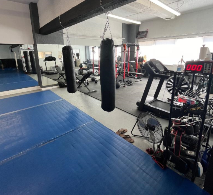 STRENGTH & CONDITIONING AREA
