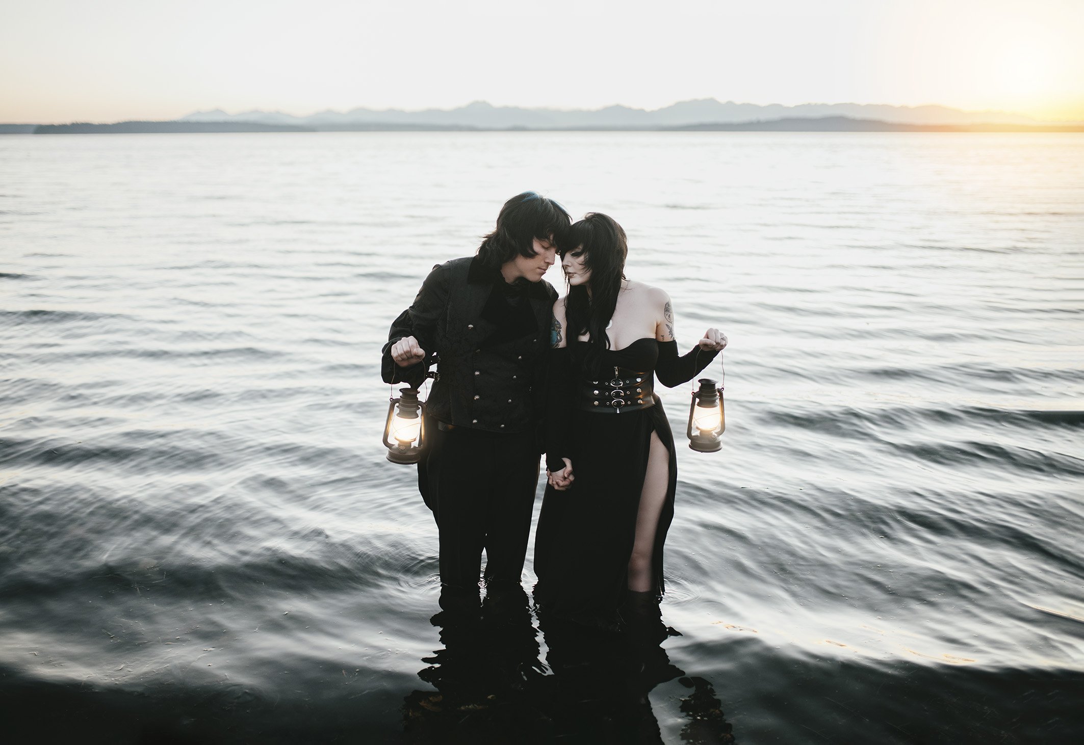 dark-surreal-couples