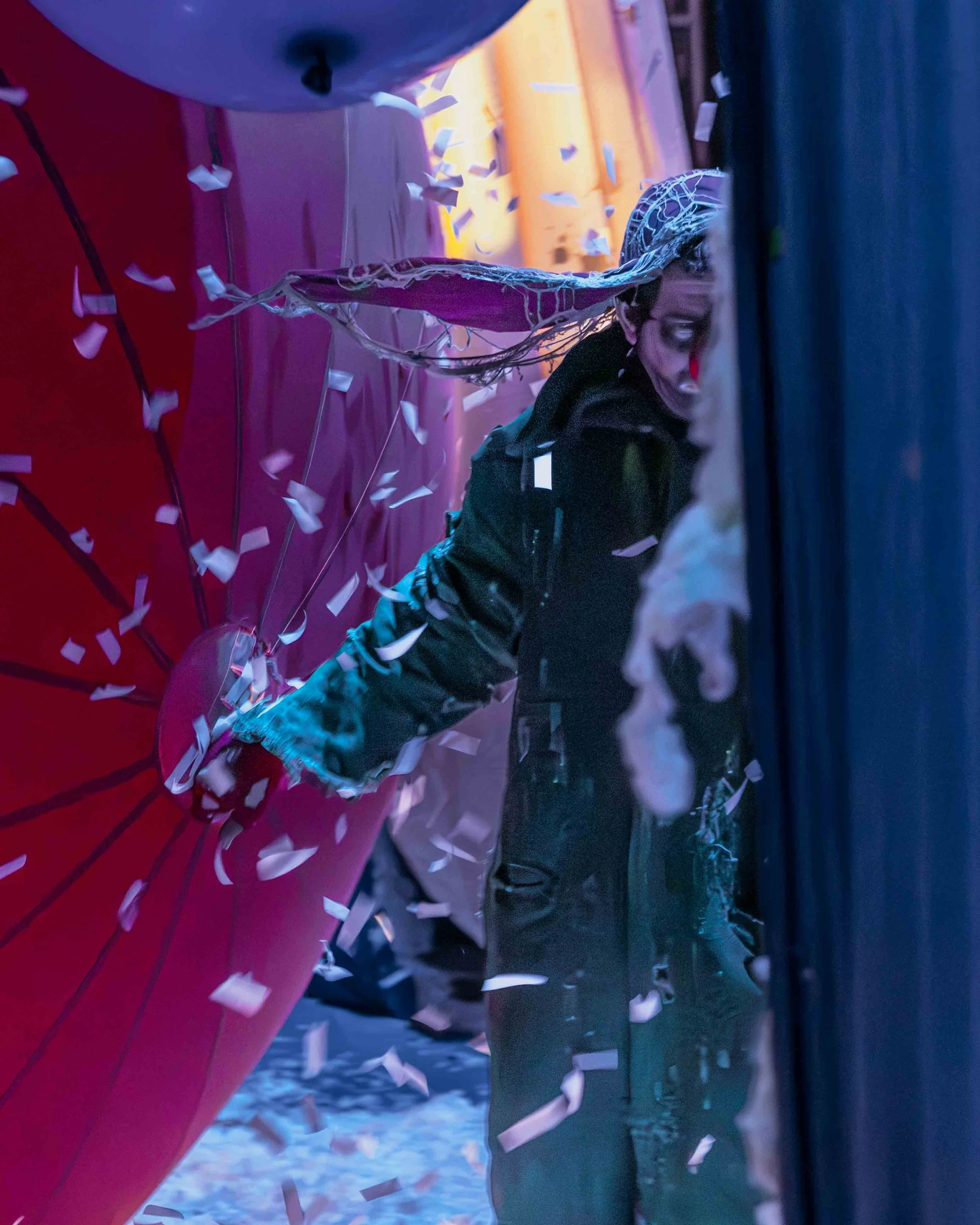 Slava's Snowshow for InvisibleMan.Photography-12.jpg