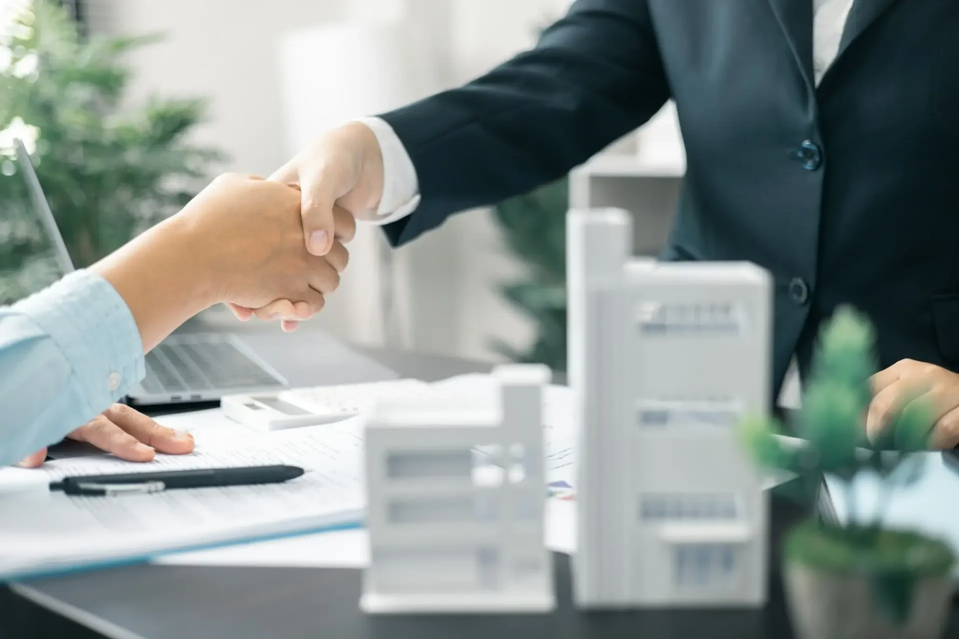 Your Guide to Commercial Real Estate Law: What a Top Las Vegas Lawyer Delivers